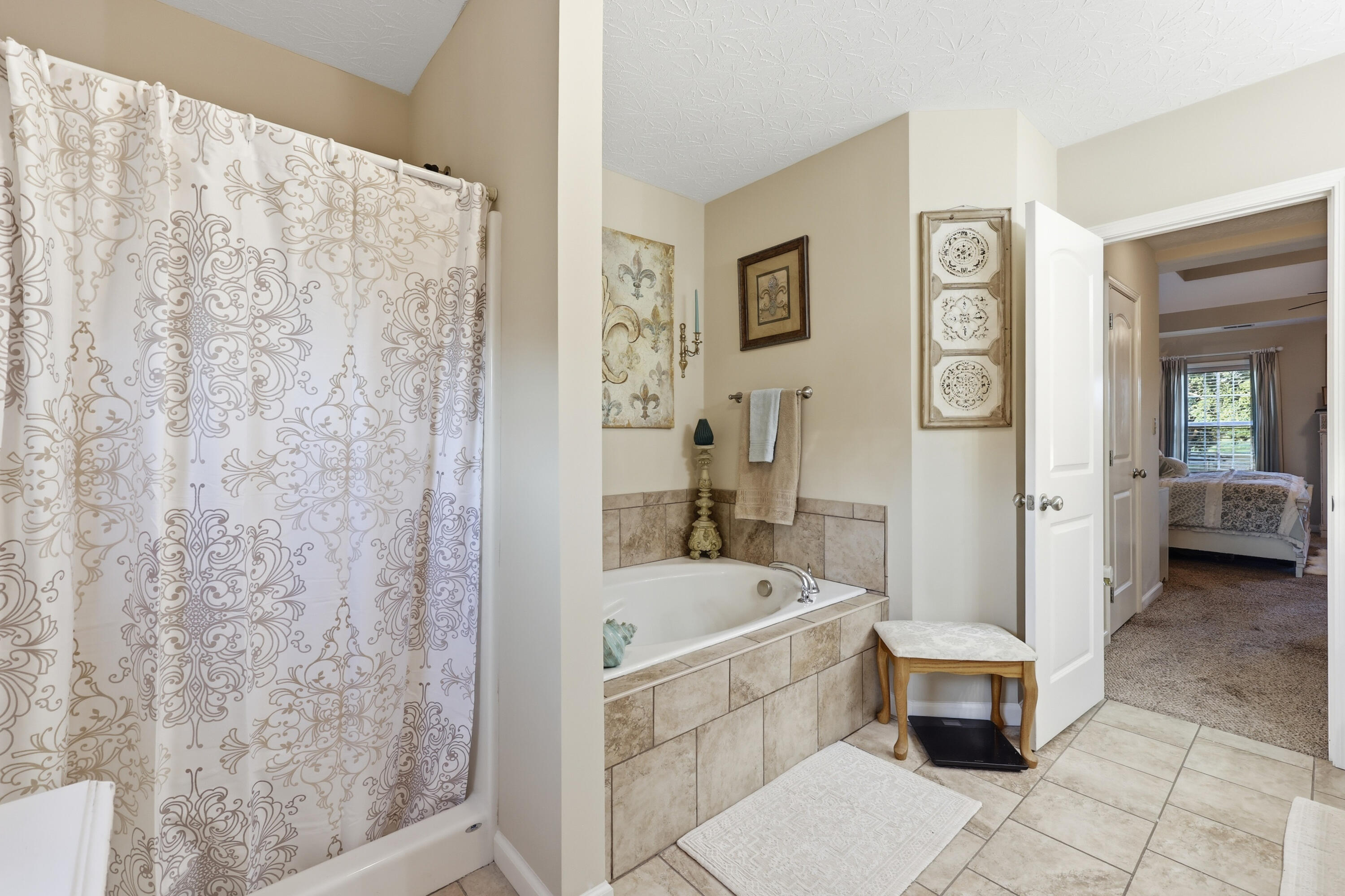 1005 Running Brook Drive Property Photo 33