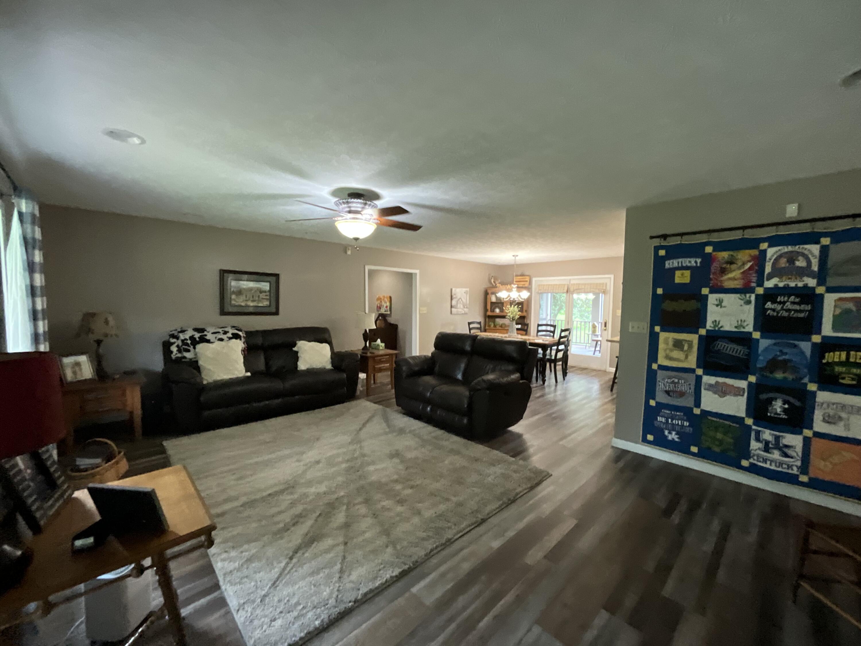 43 Collie Lane Property Photo 7