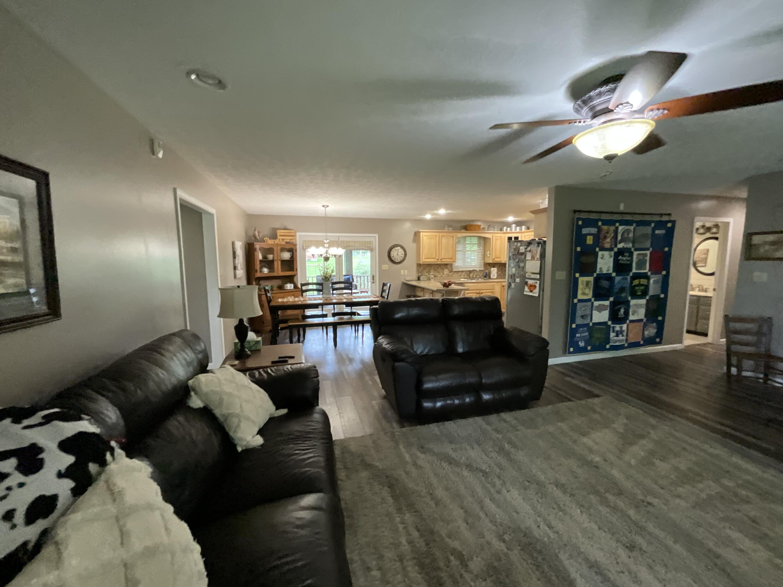 43 Collie Lane Property Photo 9