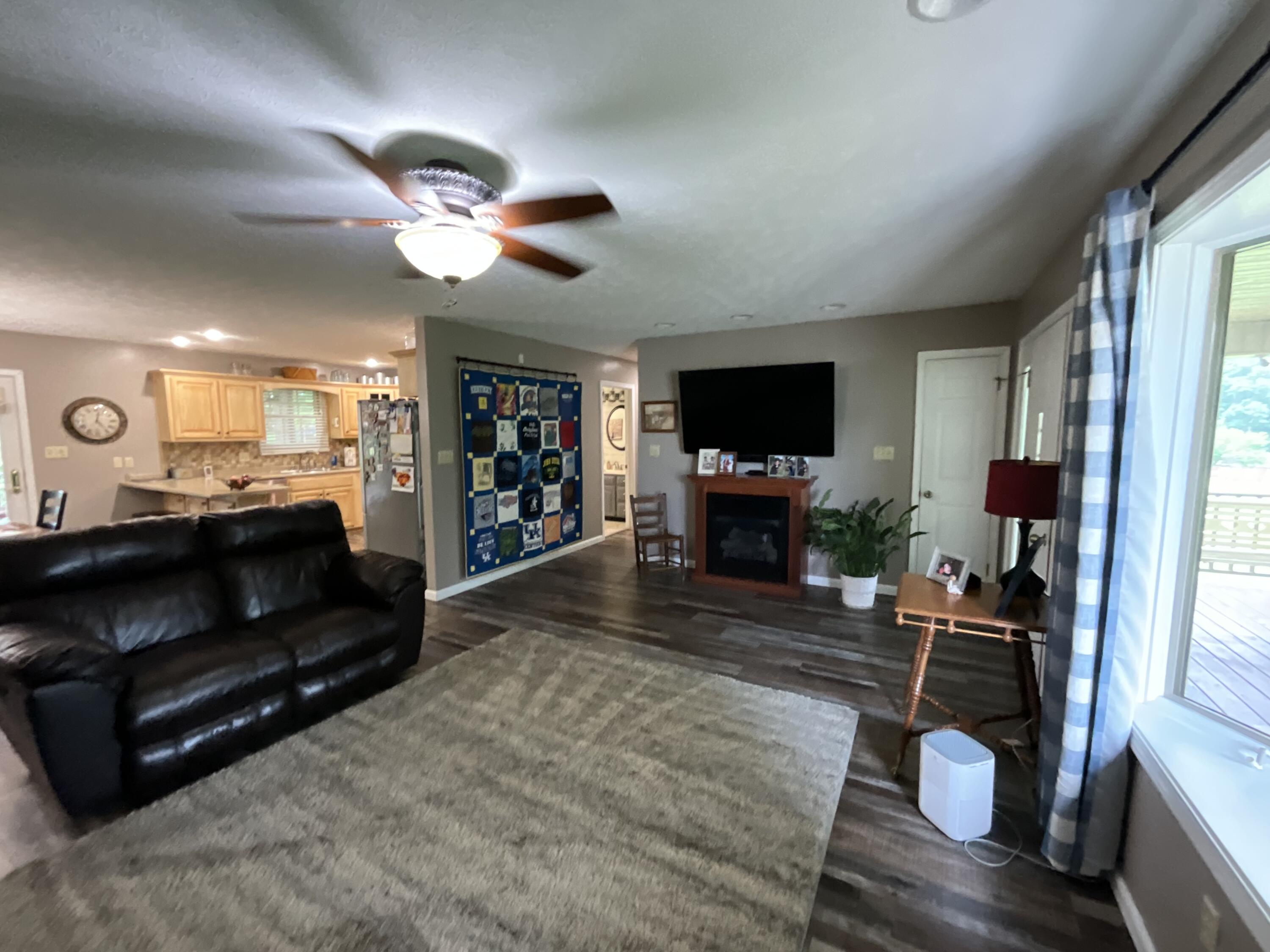 43 Collie Lane Property Photo 10