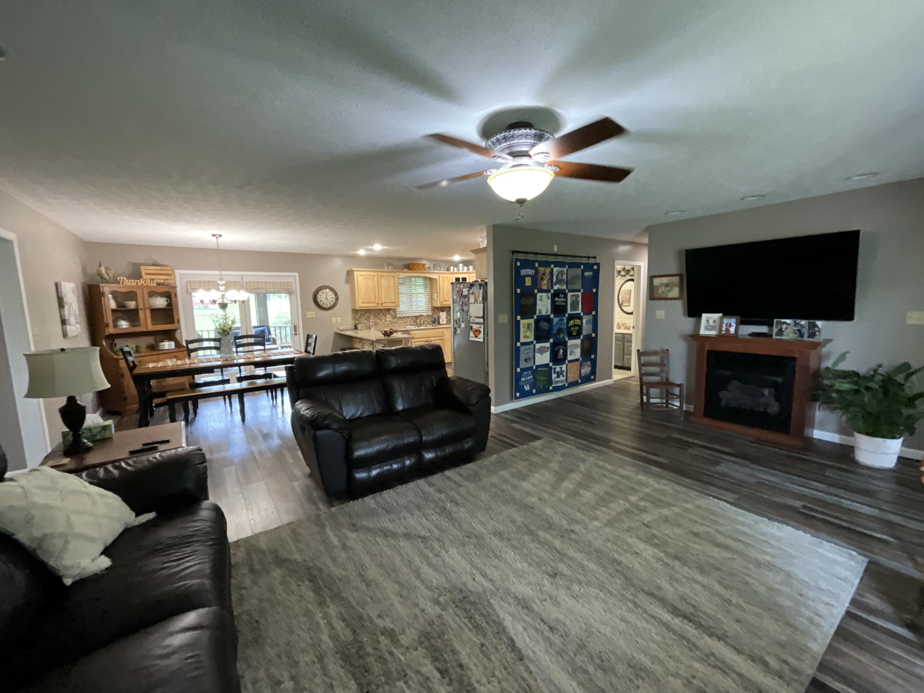 43 Collie Lane Property Photo 11