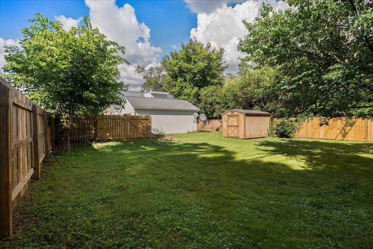 634 Cardinal Lane Property Photo 34