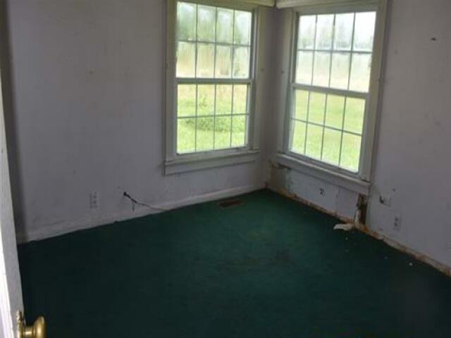 186 Exchange Street Property Photo 6