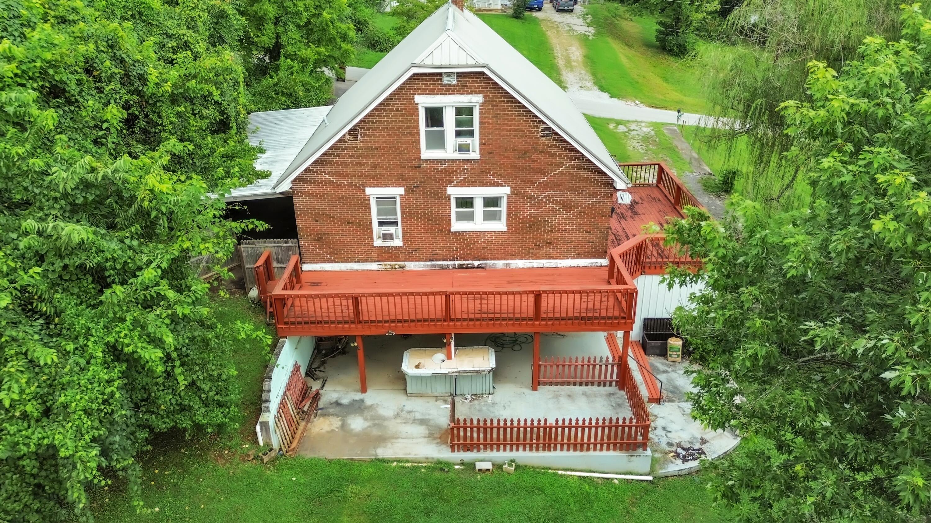 102 Harvey Avenue Property Photo 6