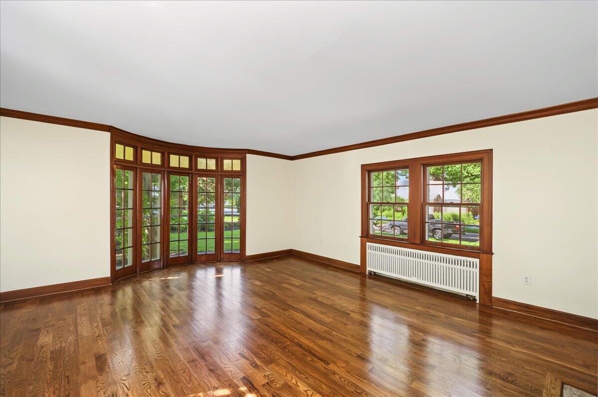 207 Paul Sawyier Drive Property Photo 4