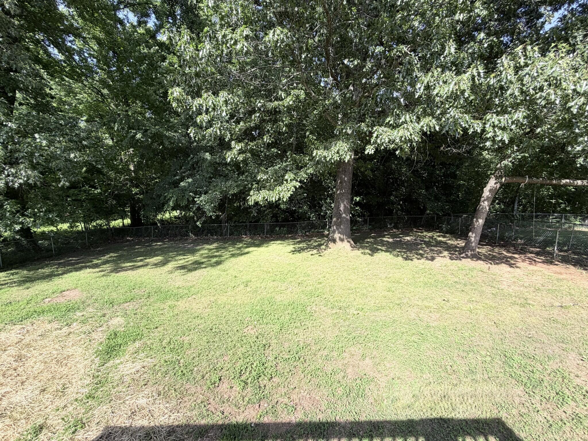 416 Sideline Drive Property Photo 5