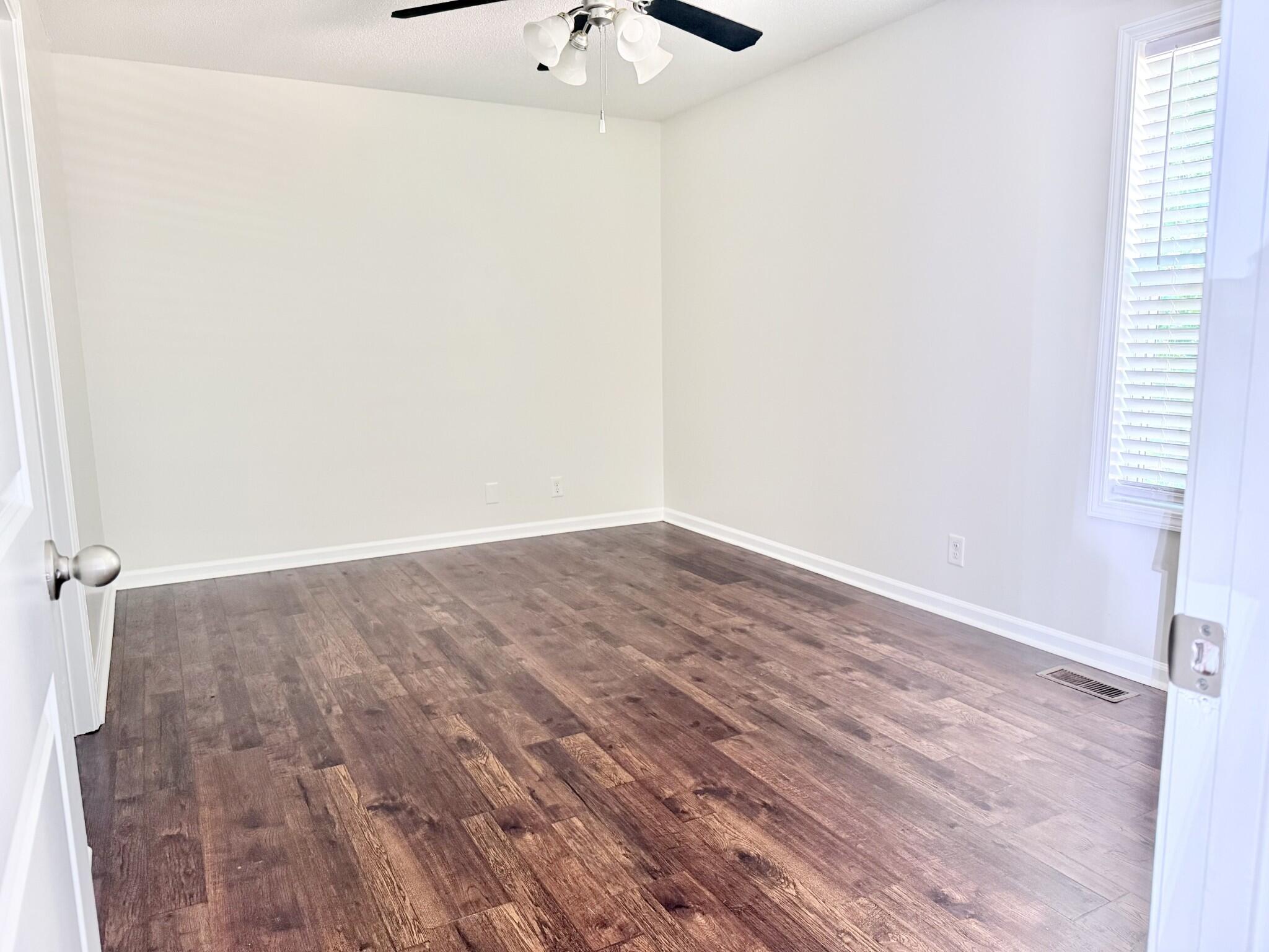 416 Sideline Drive Property Photo 16