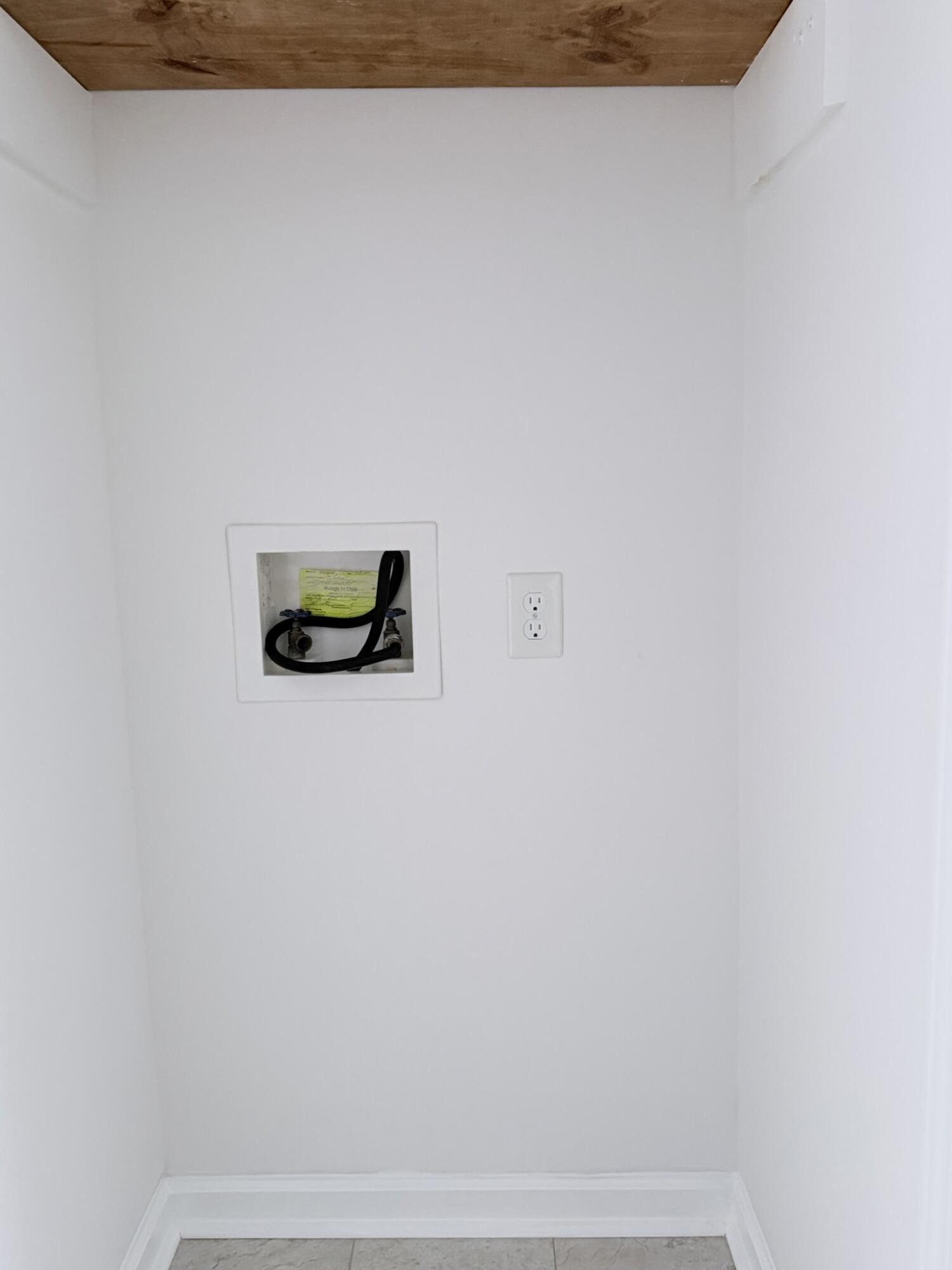 416 Sideline Drive Property Photo 18