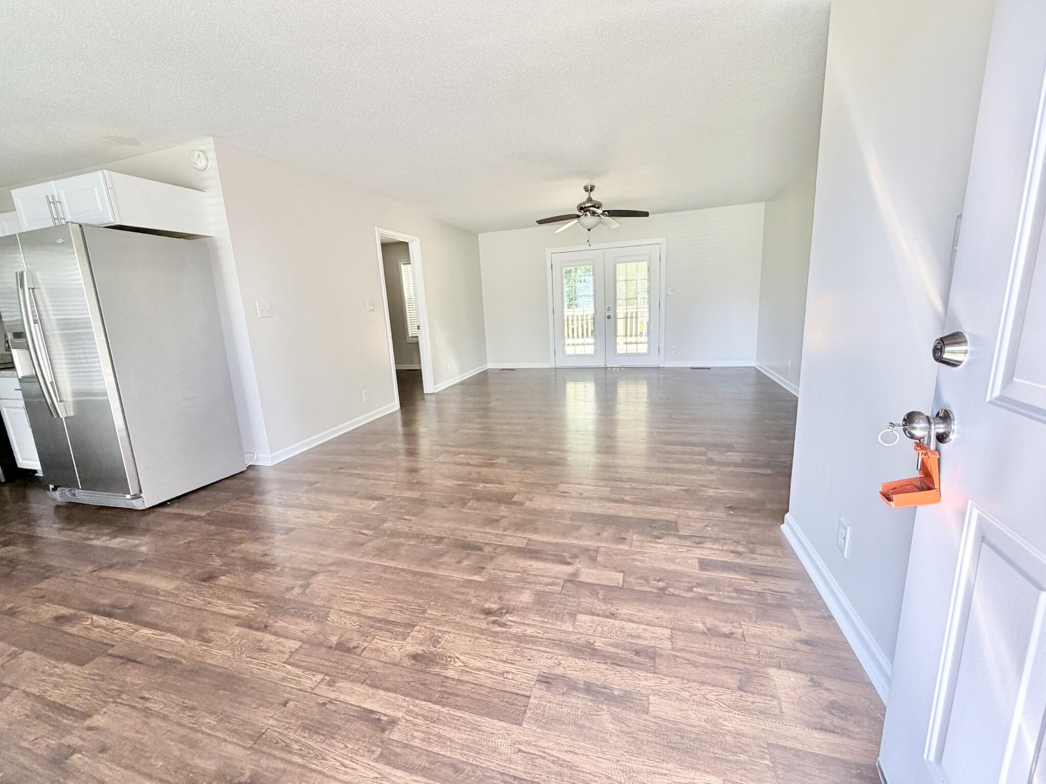 416 Sideline Drive Property Photo 22