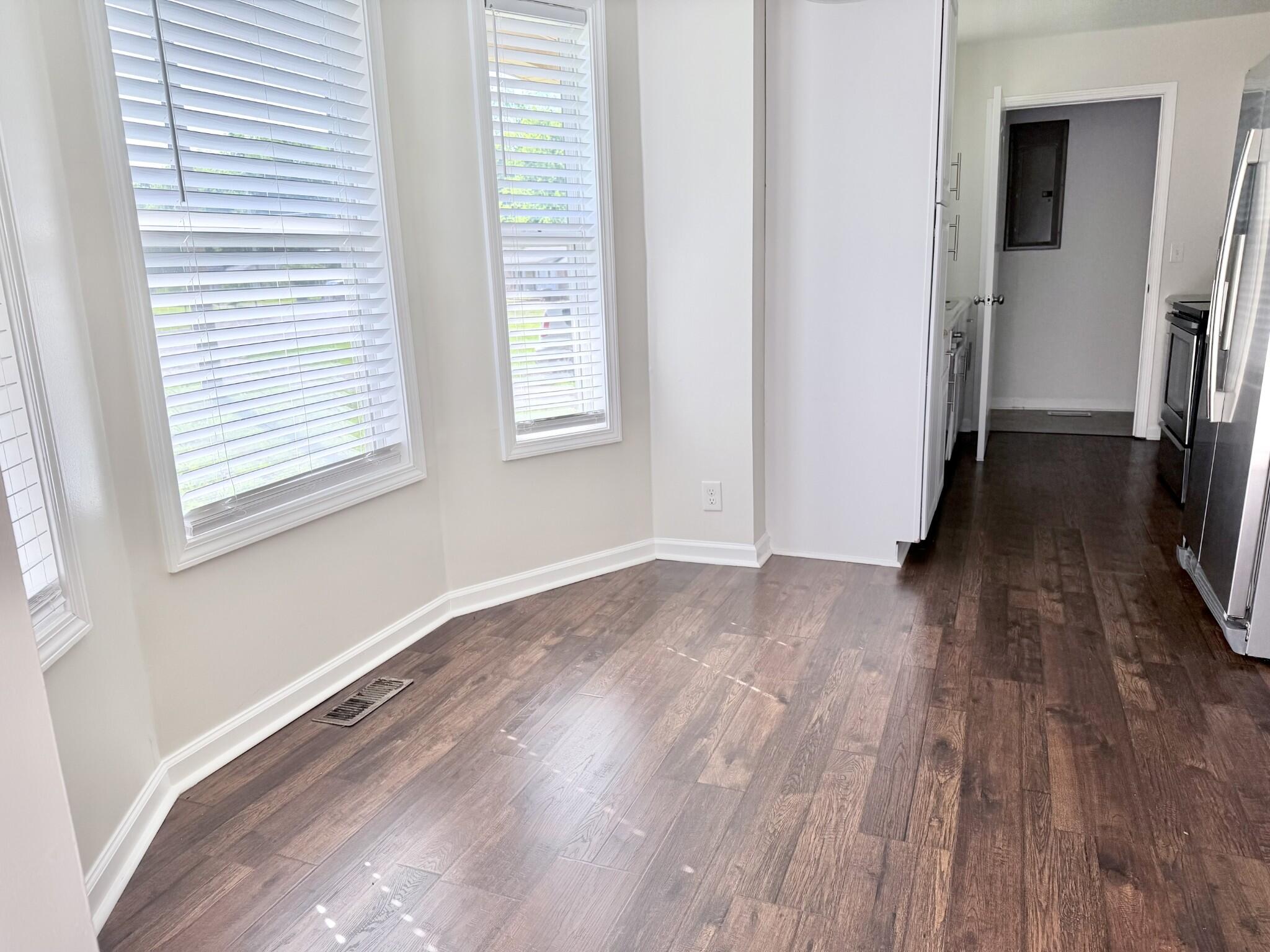 416 Sideline Drive Property Photo 23