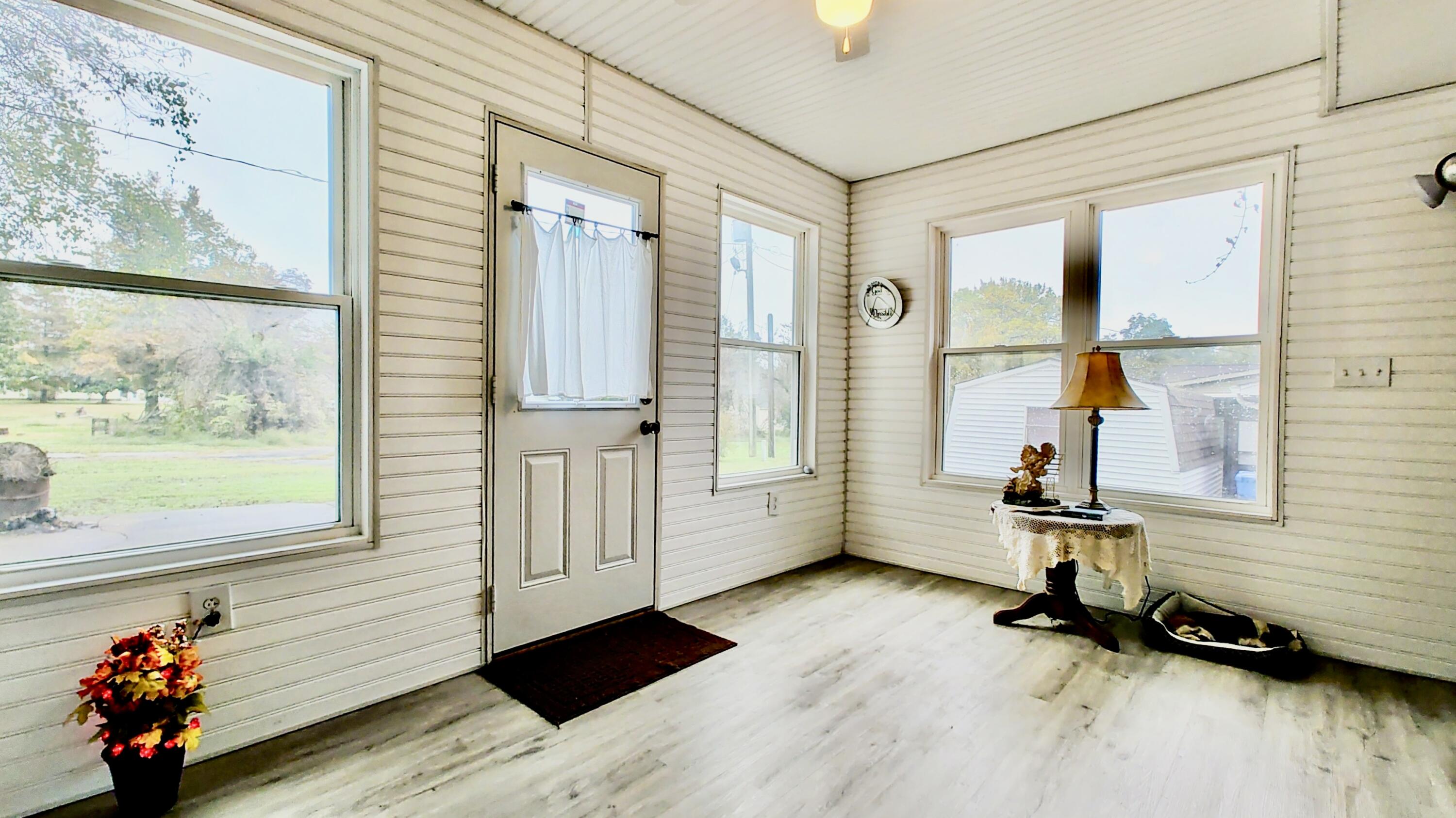410 Pecan Drive Property Photo 4
