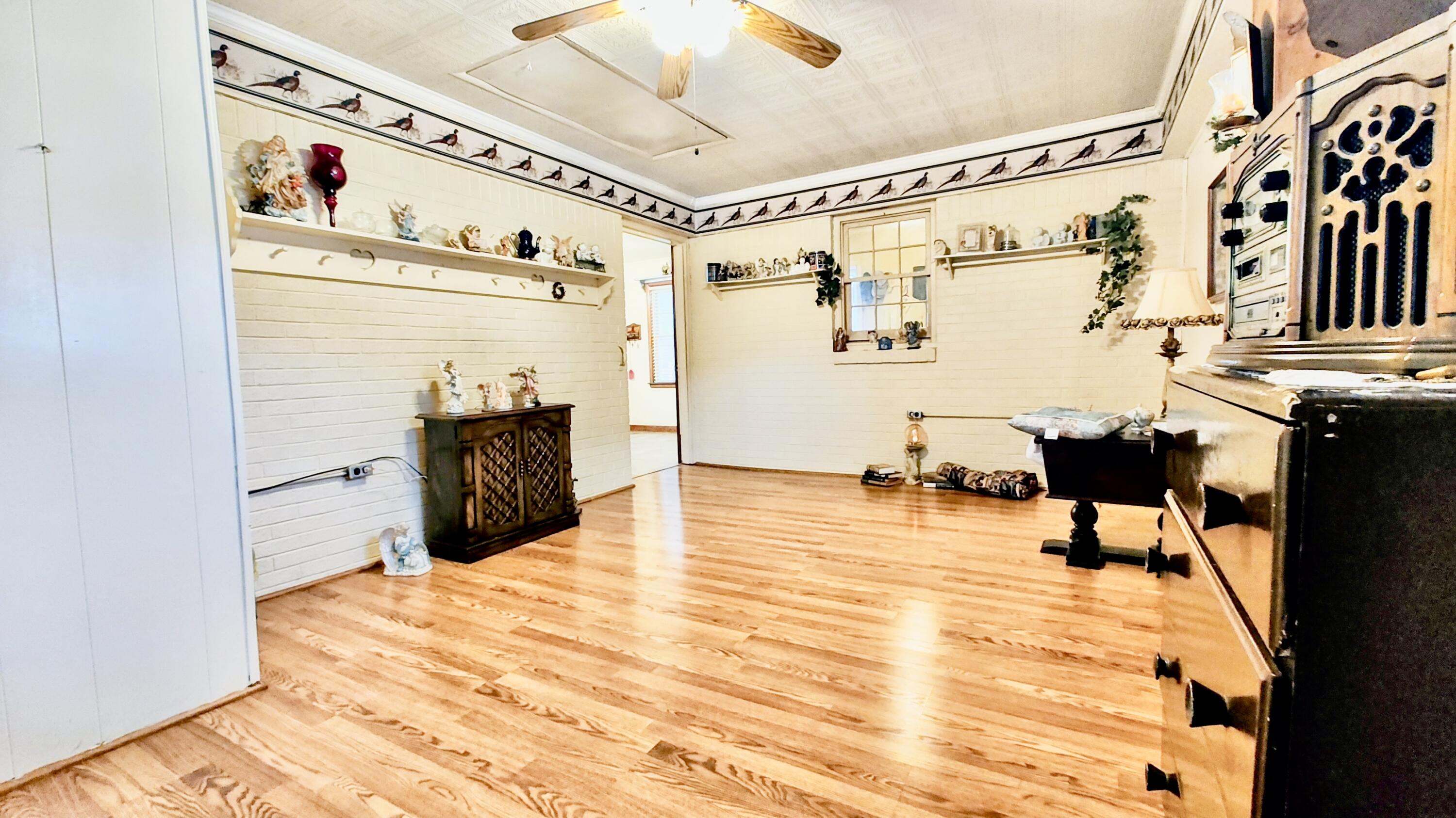 410 Pecan Drive Property Photo 12