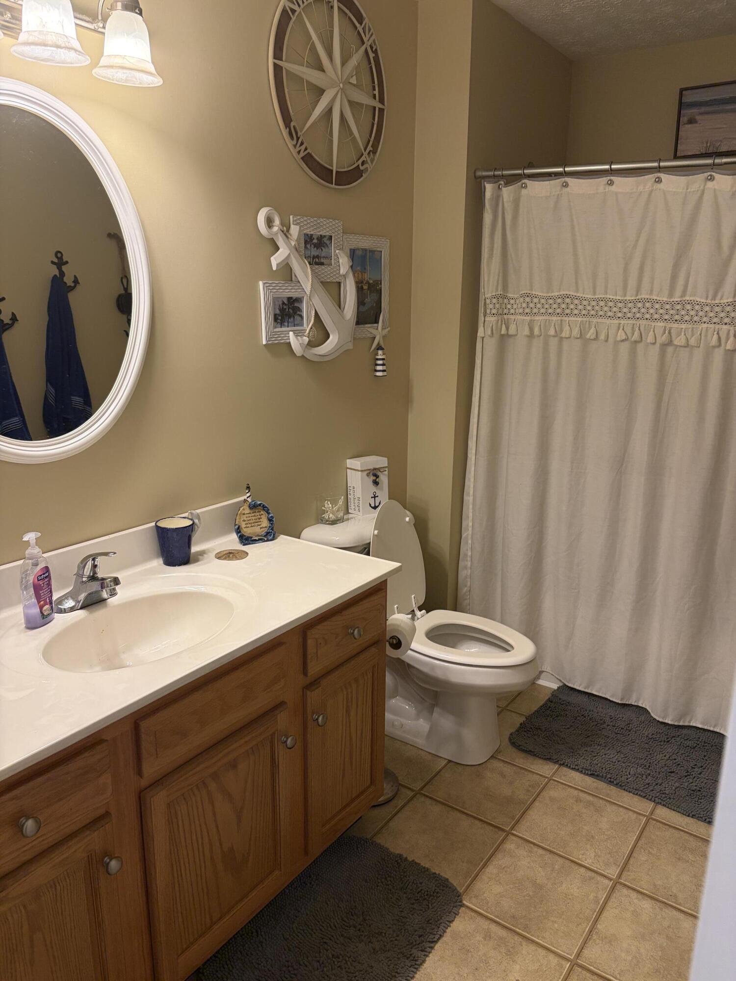 451 Bellaire Drive Property Photo 14