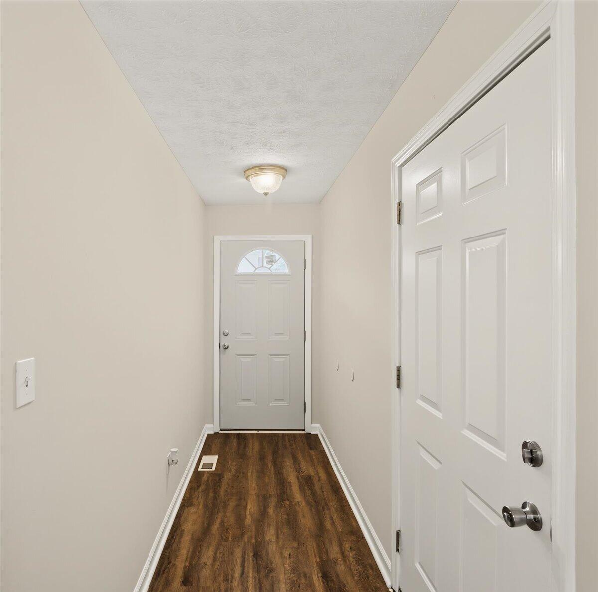 230 Donalynn Drive Property Photo 6