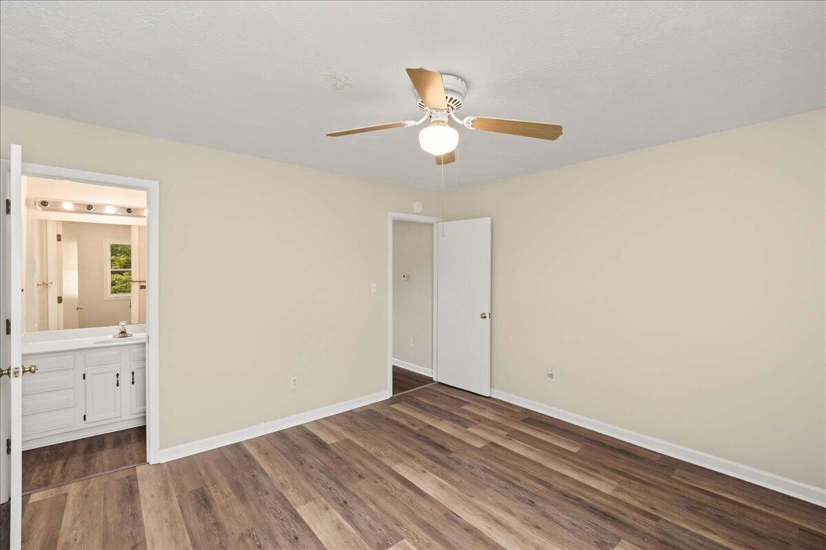 230 Donalynn Drive Property Photo 15