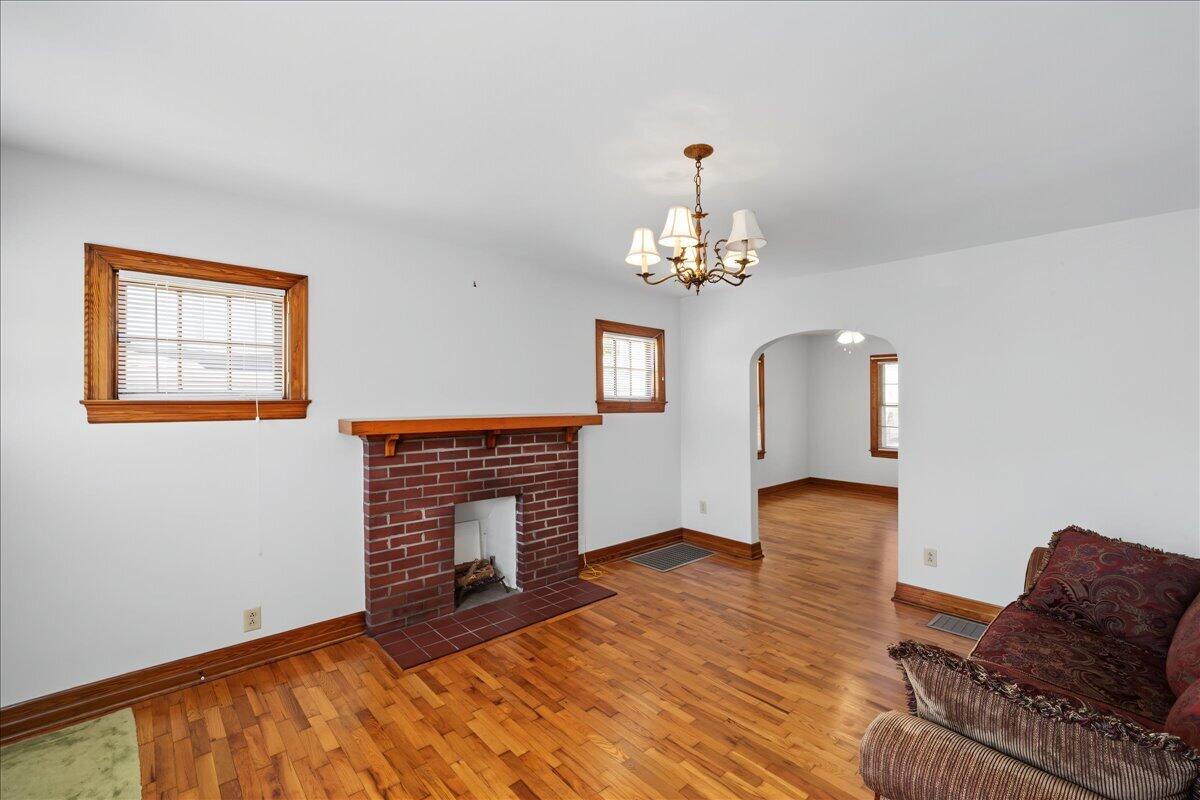 208 - 210 Logan Property Photo 4