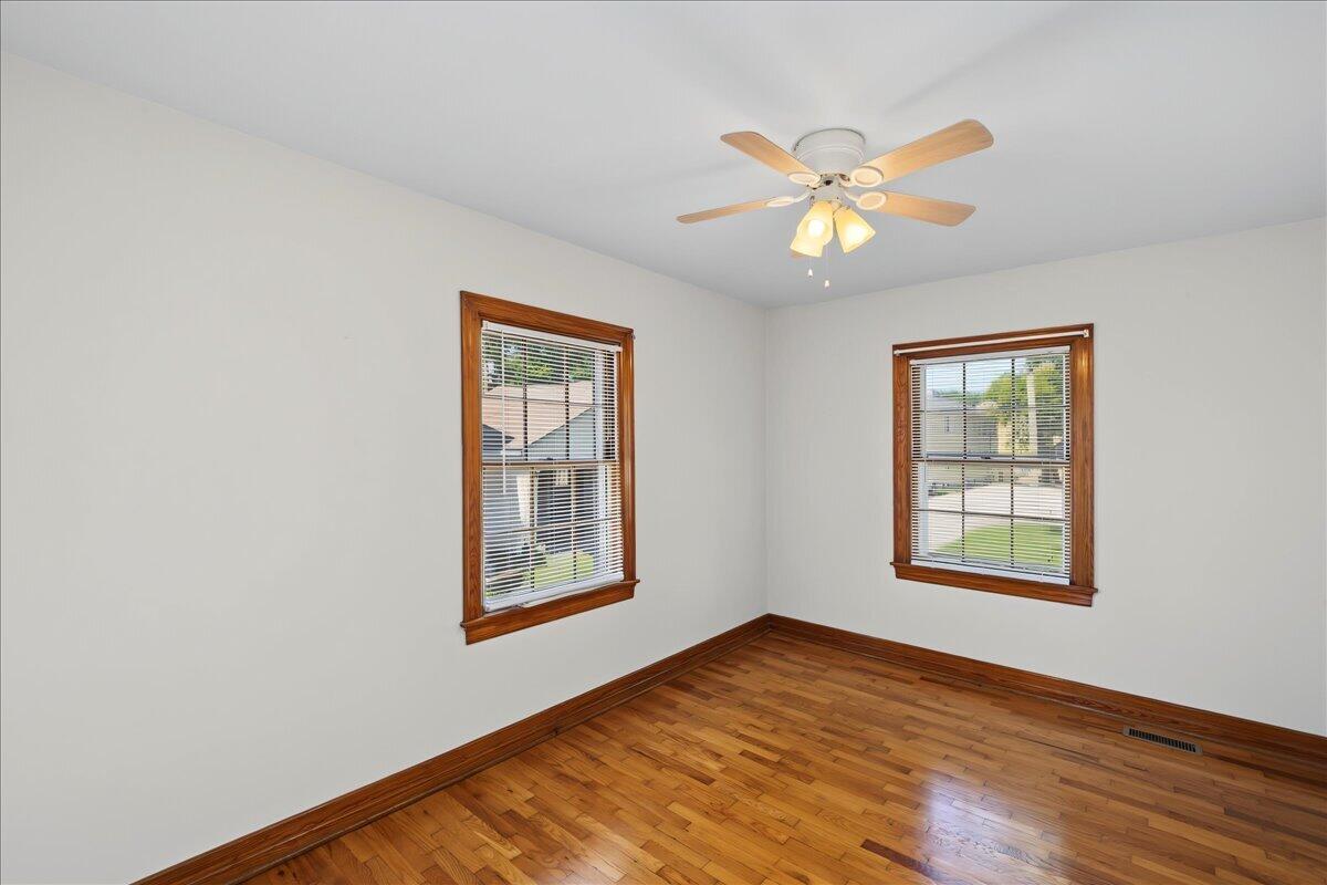 208 - 210 Logan Property Photo 5