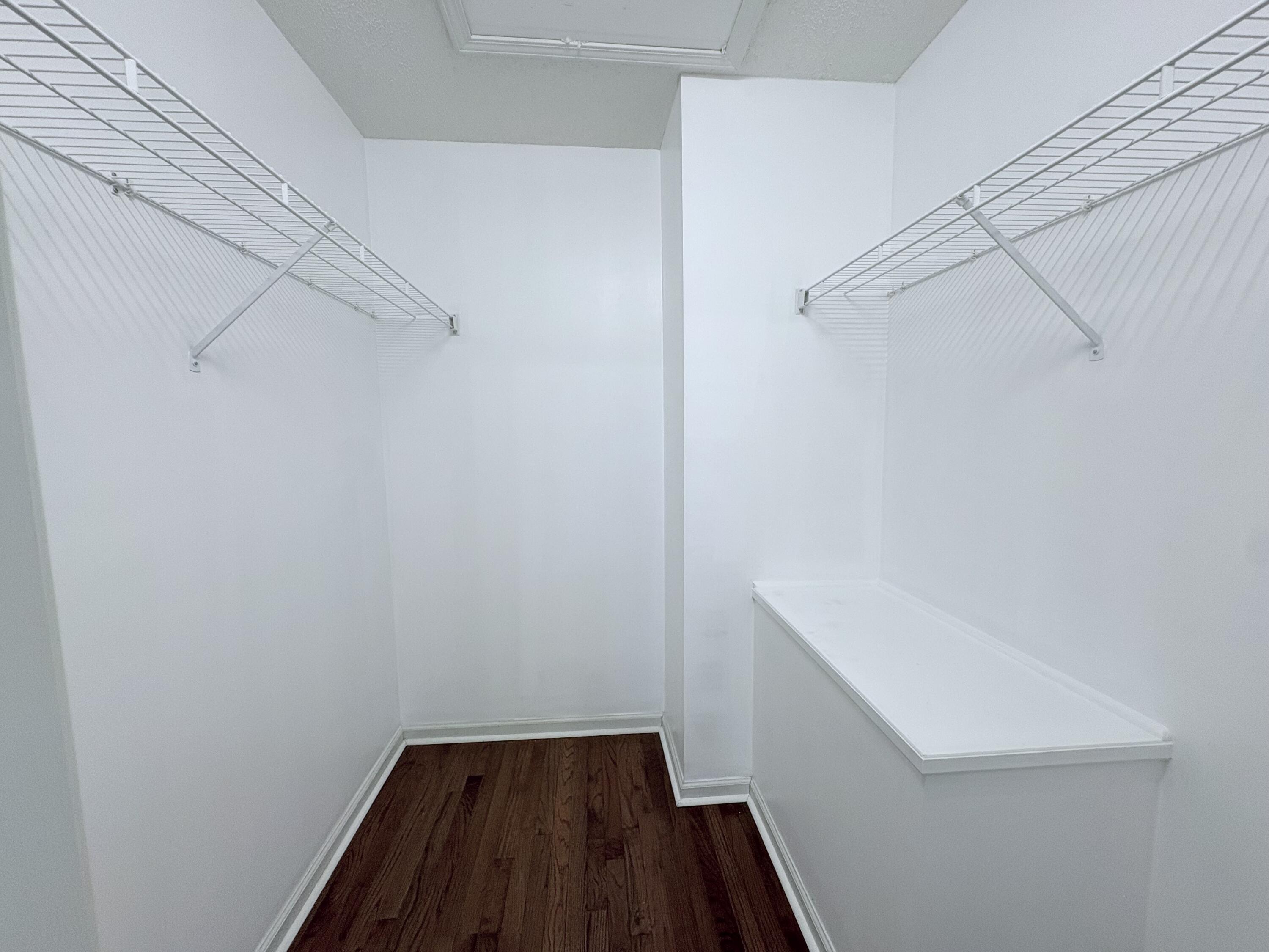 1115 Lakeview Drive Property Photo 19