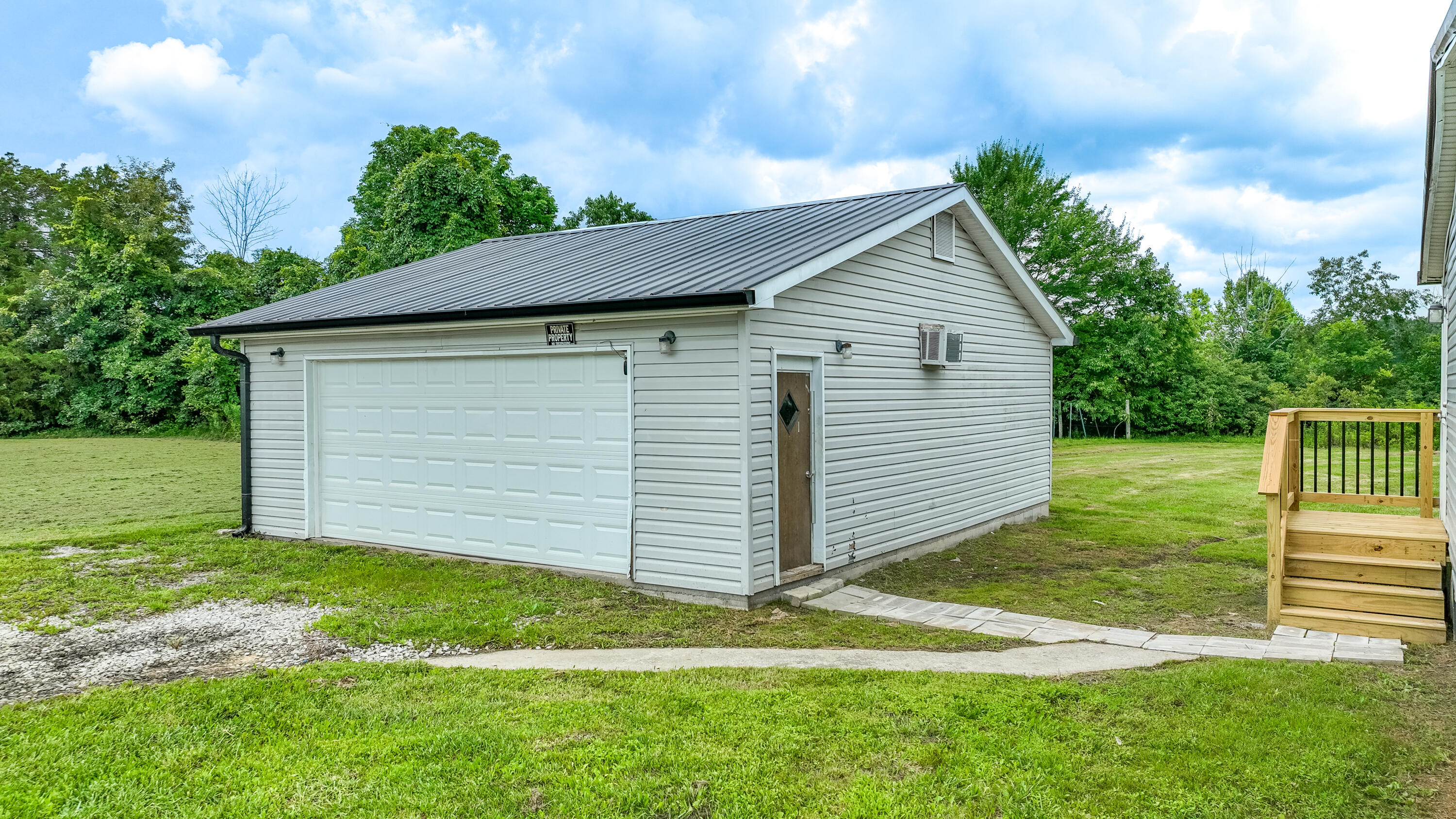 412 Bethlehem Road Property Photo 5