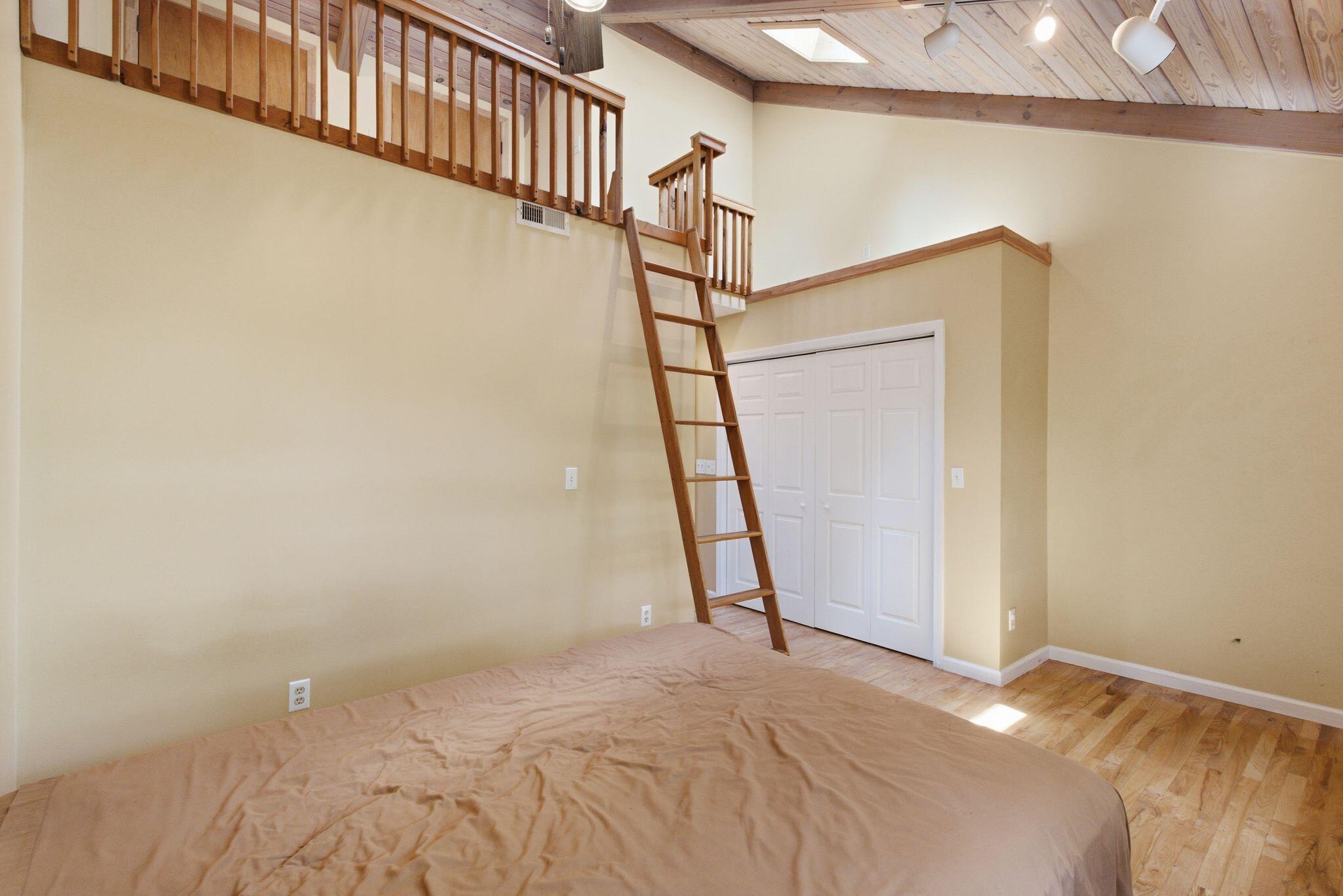 3934 Hickory Hill Drive Property Photo 37