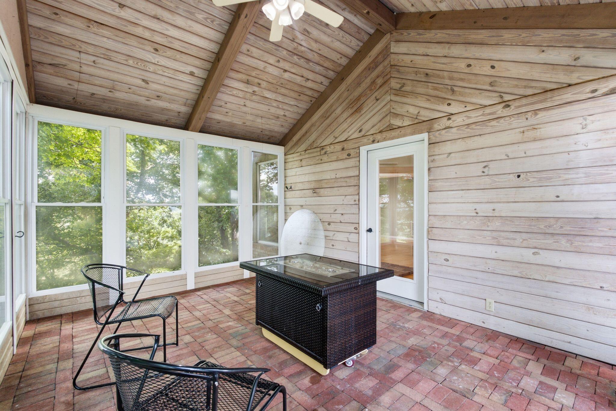 3934 Hickory Hill Drive Property Photo 60