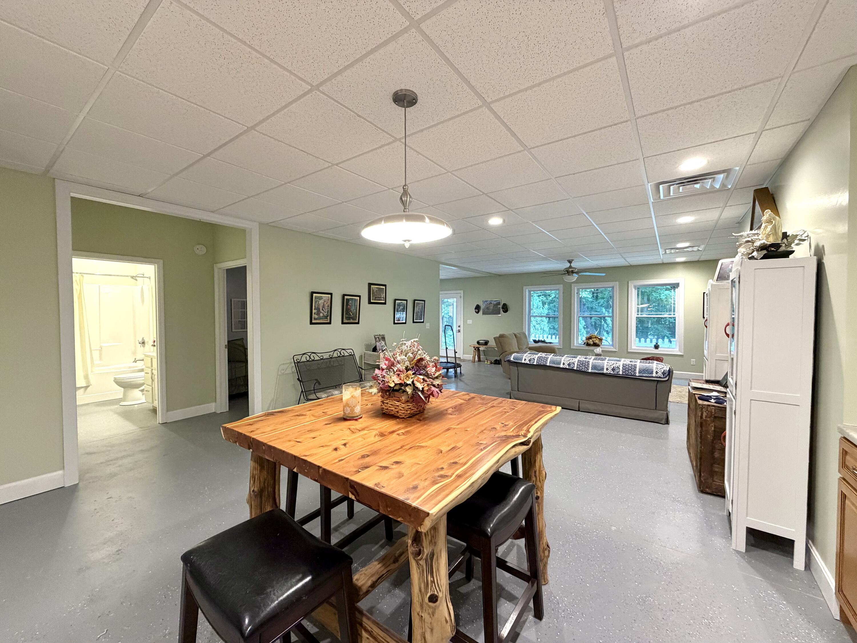 172 Periwinkle Hill Road Property Photo 33