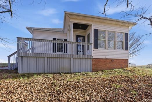 1581 Poosey Ridge Road Property Photo 5
