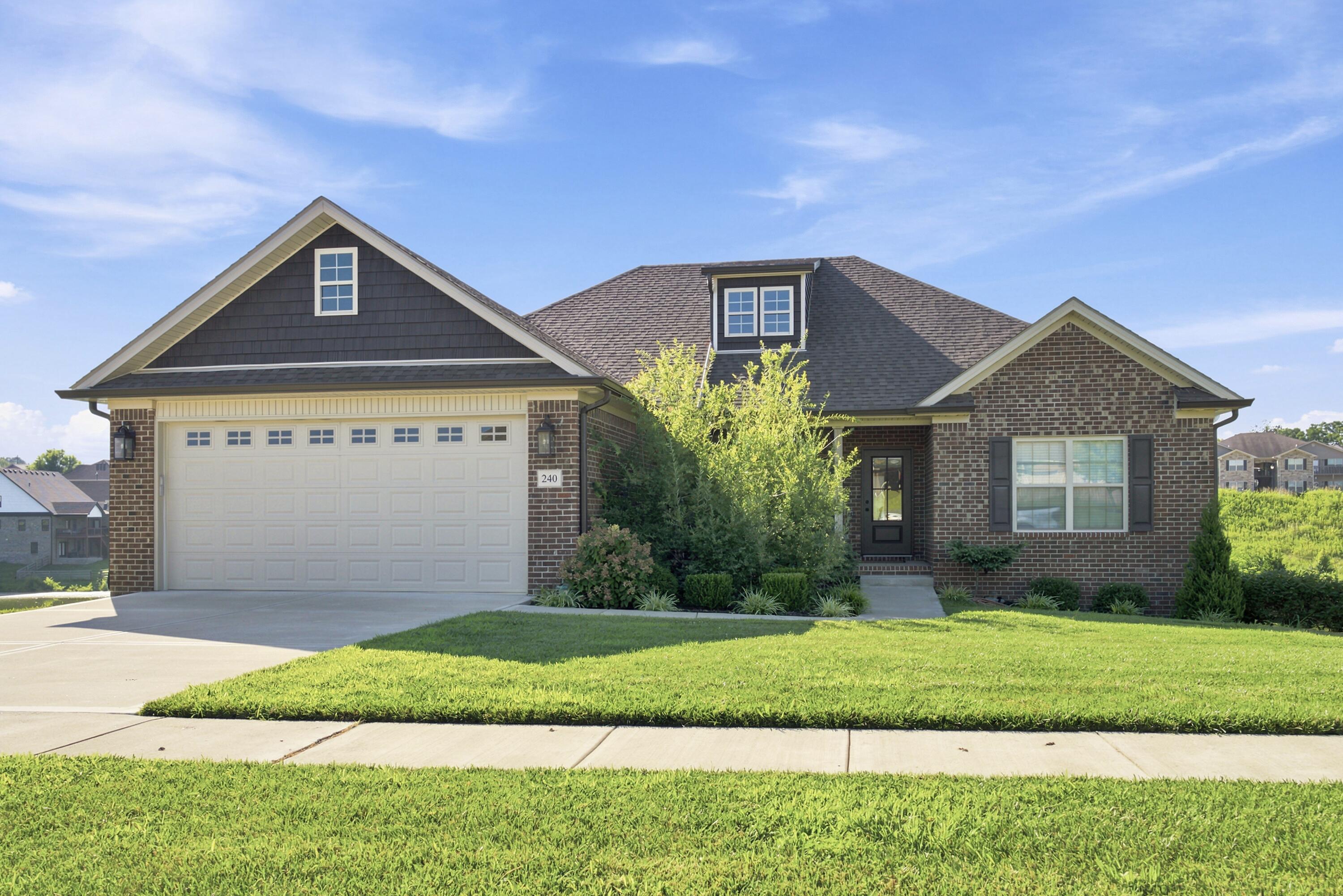 240 Trillium Loop Property Photo 1