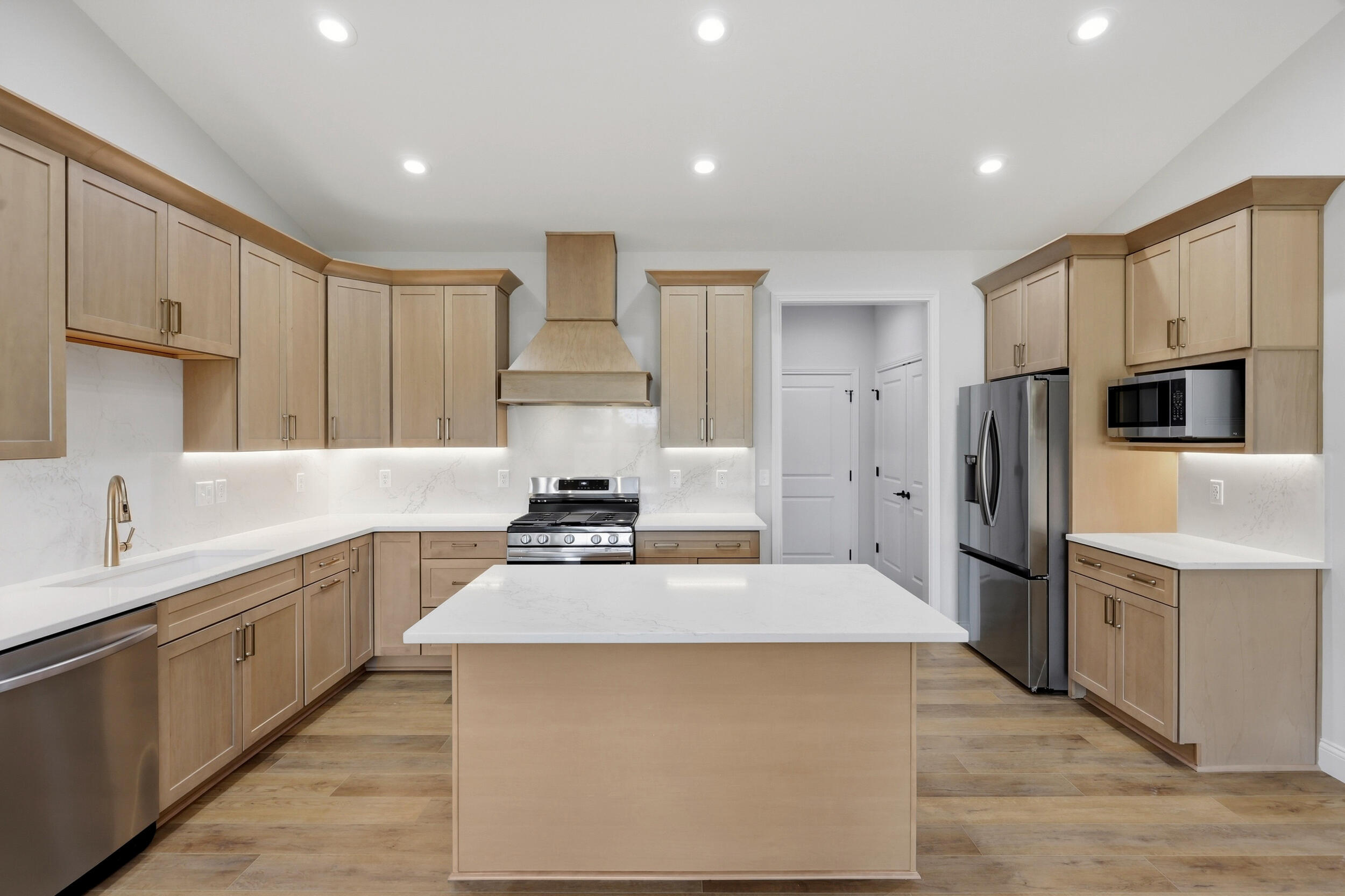 104 Madison Avenue Property Photo 12