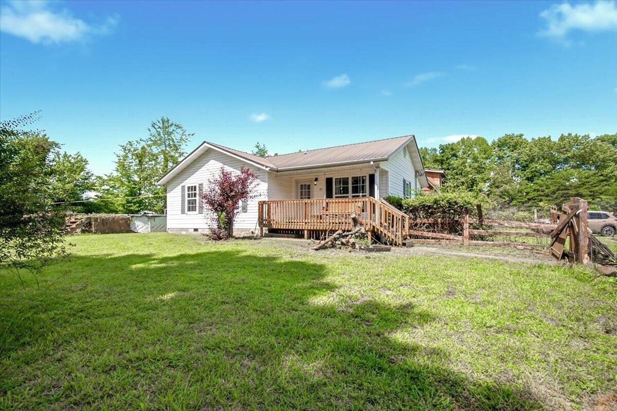 82 Hansen Road Property Photo 32