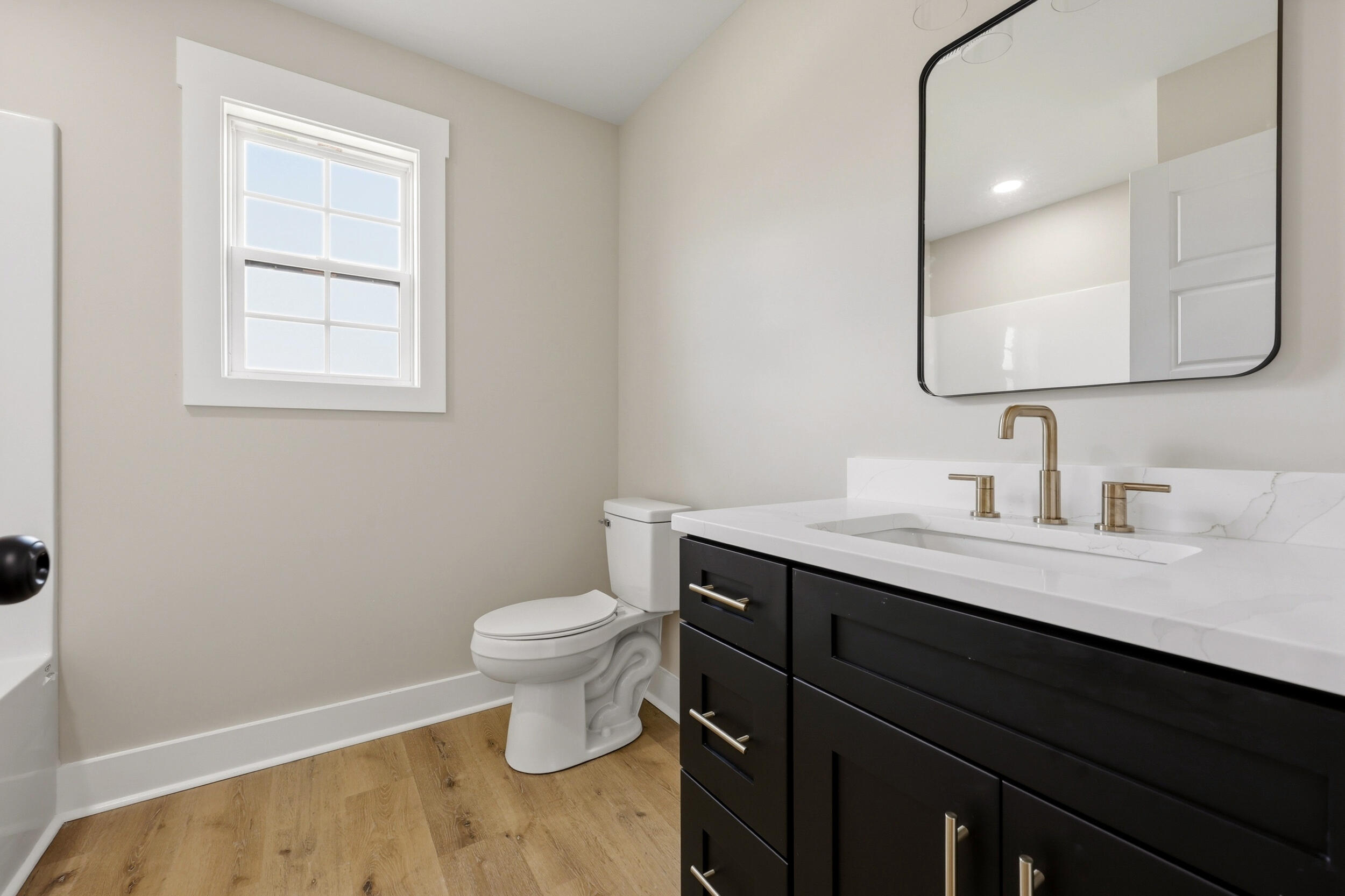 327 Mohegan Trail Property Photo 16