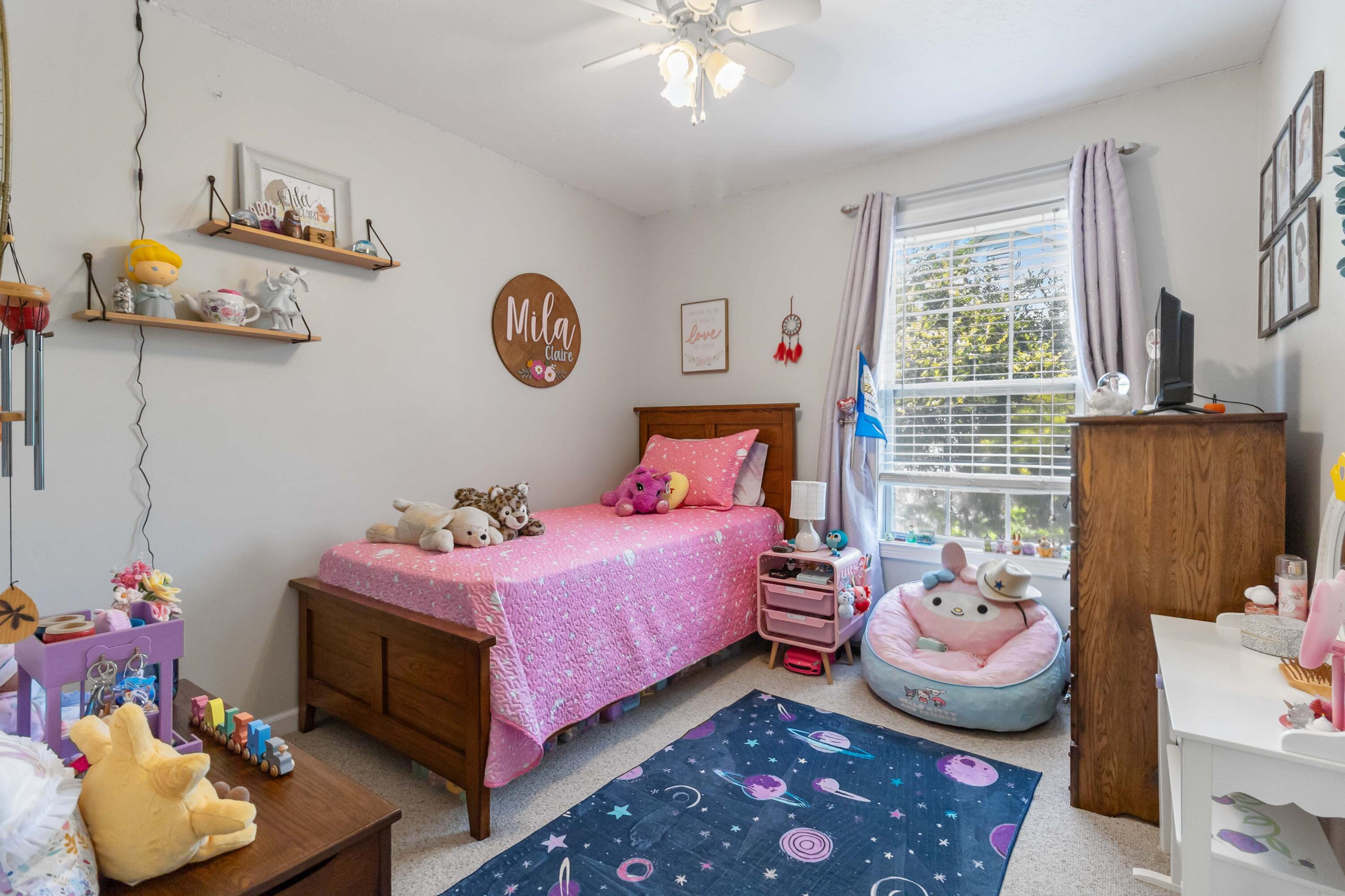 102 Fox Chase Property Photo 16