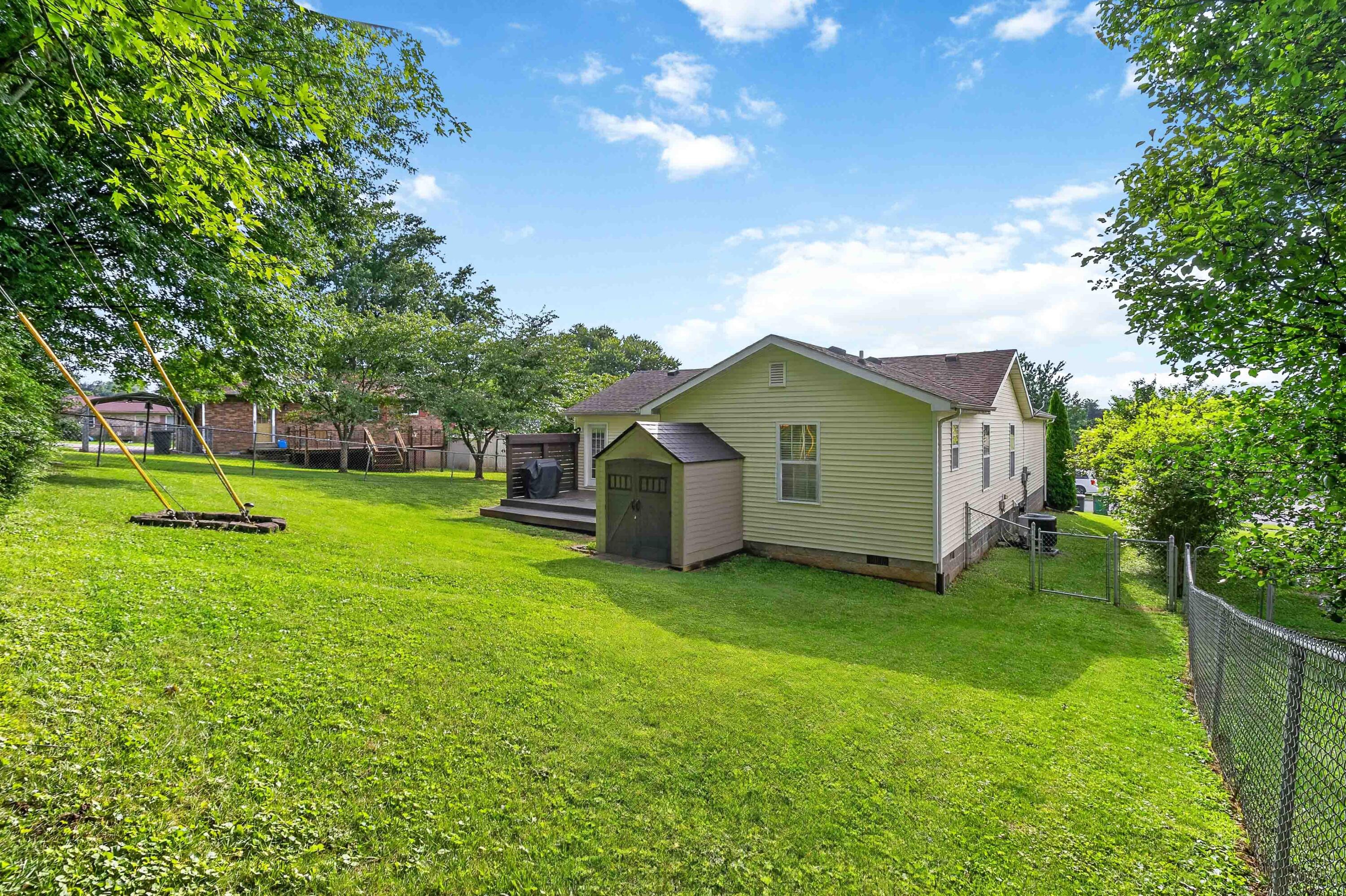 102 Fox Chase Property Photo 31