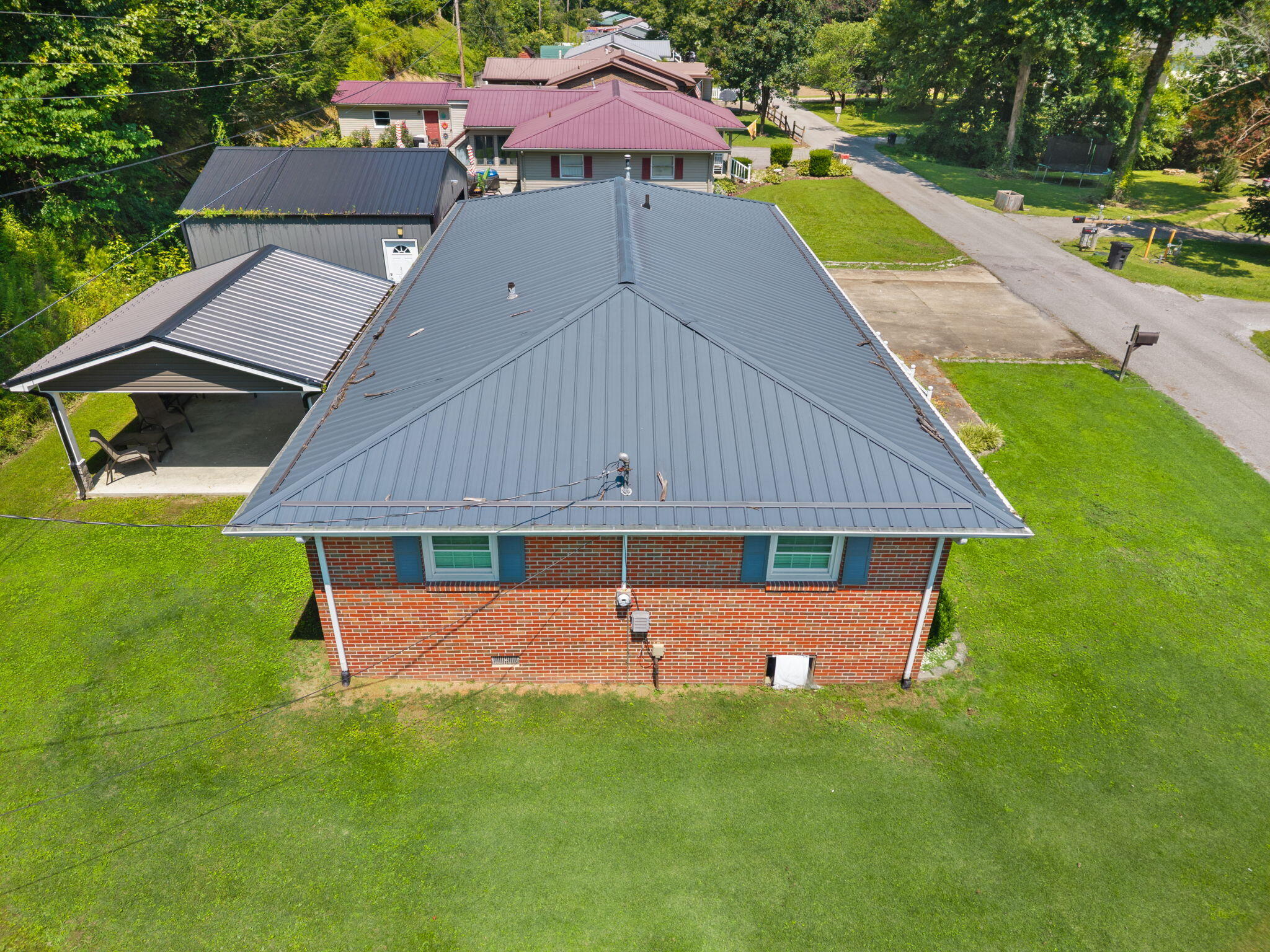 171 Clark Drive Property Photo 3
