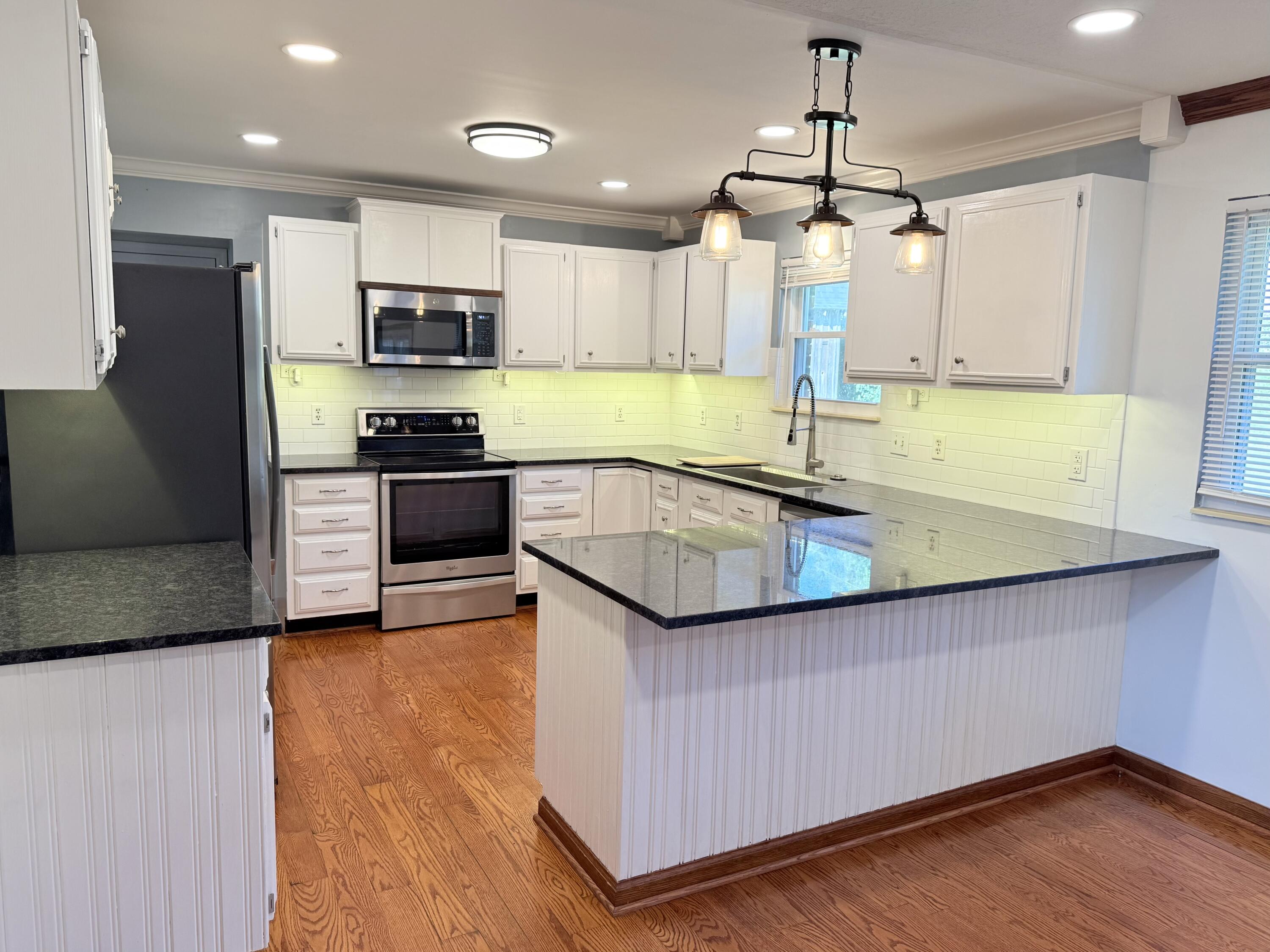 10 Poplar Lane Property Photo 3