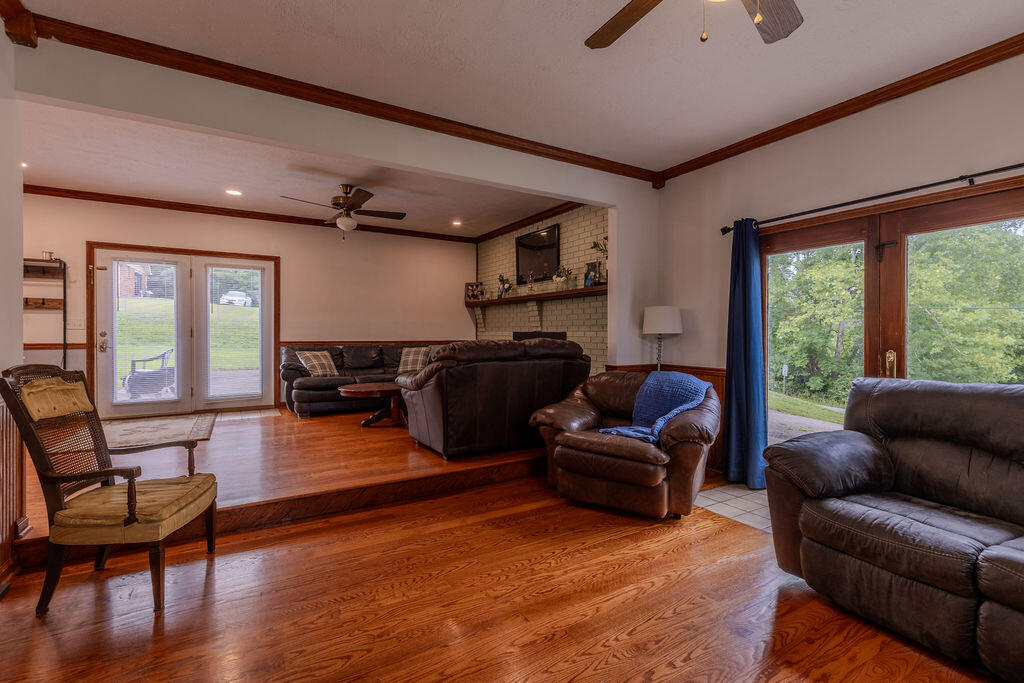 10 Poplar Lane Property Photo 12