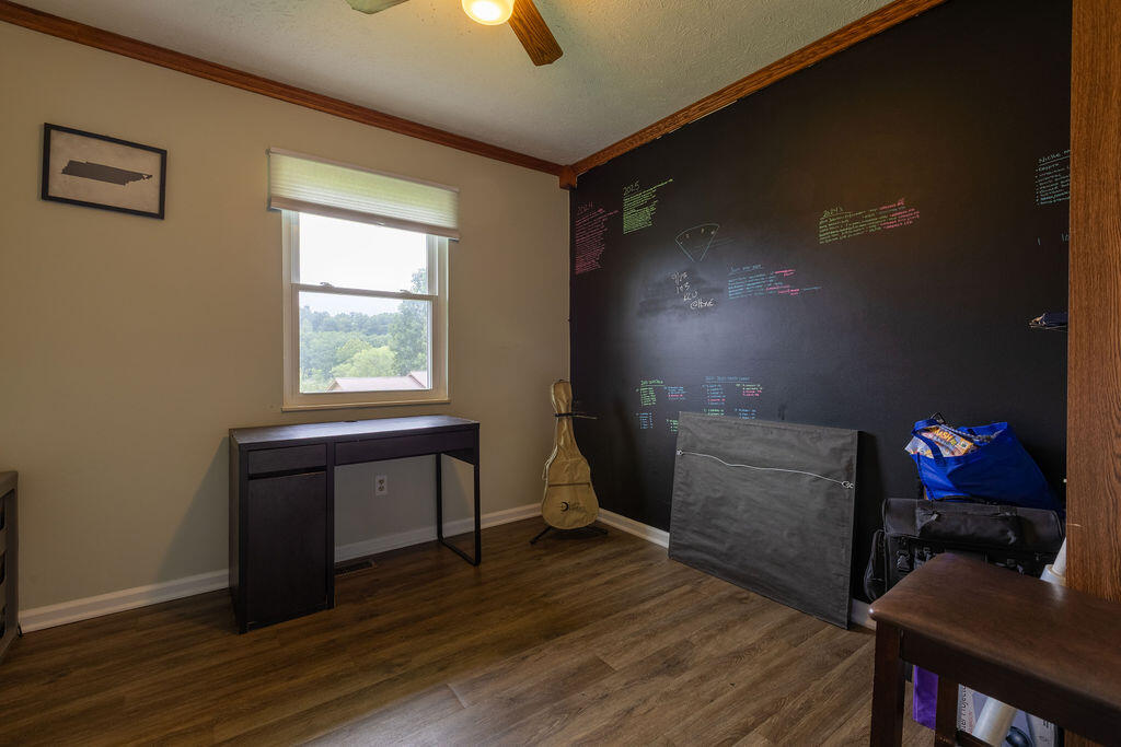 10 Poplar Lane Property Photo 16