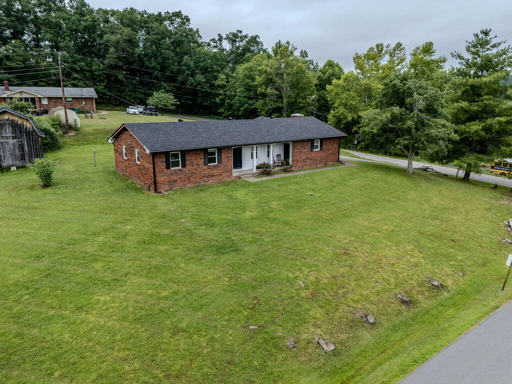 10 Poplar Lane Property Photo 33