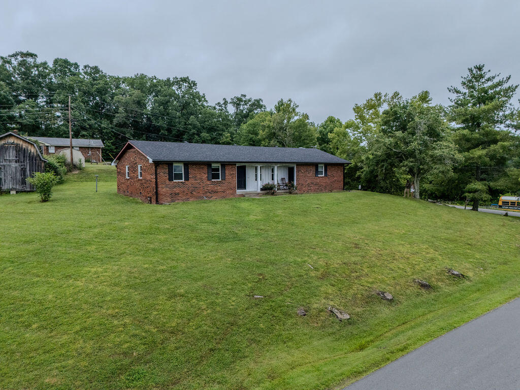 10 Poplar Lane Property Photo 34