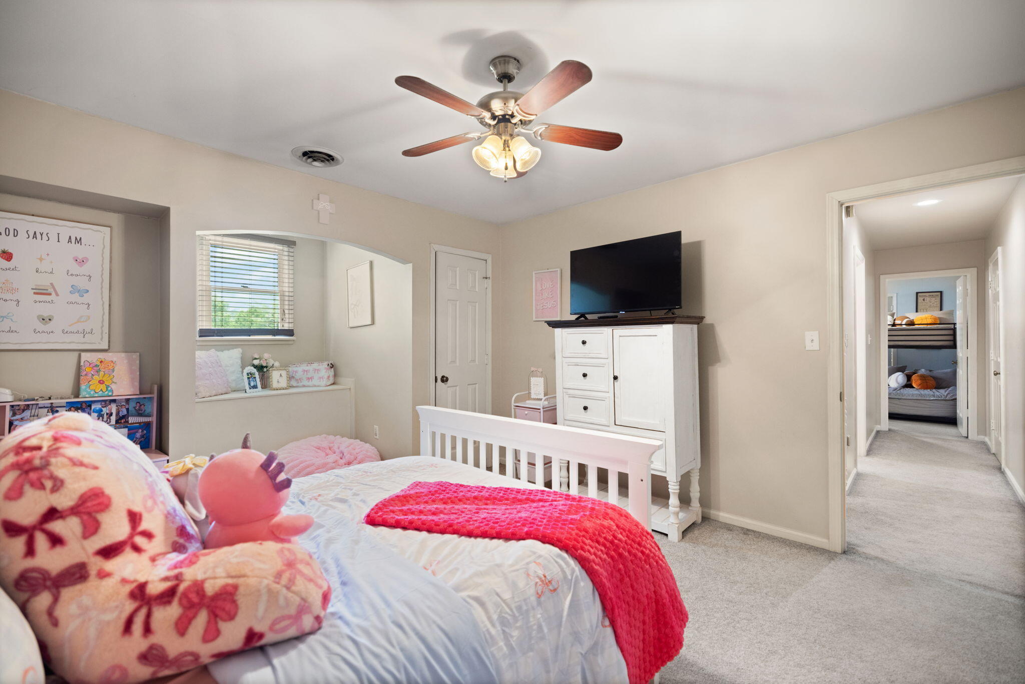 111 S Maplewood Drive Property Photo 33