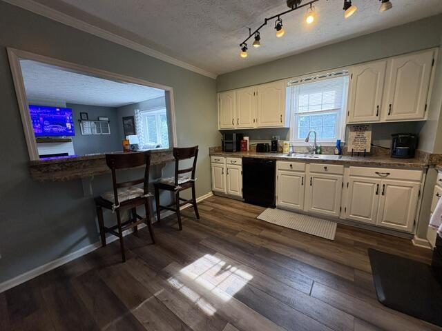 772 Colonial Trace Property Photo 3