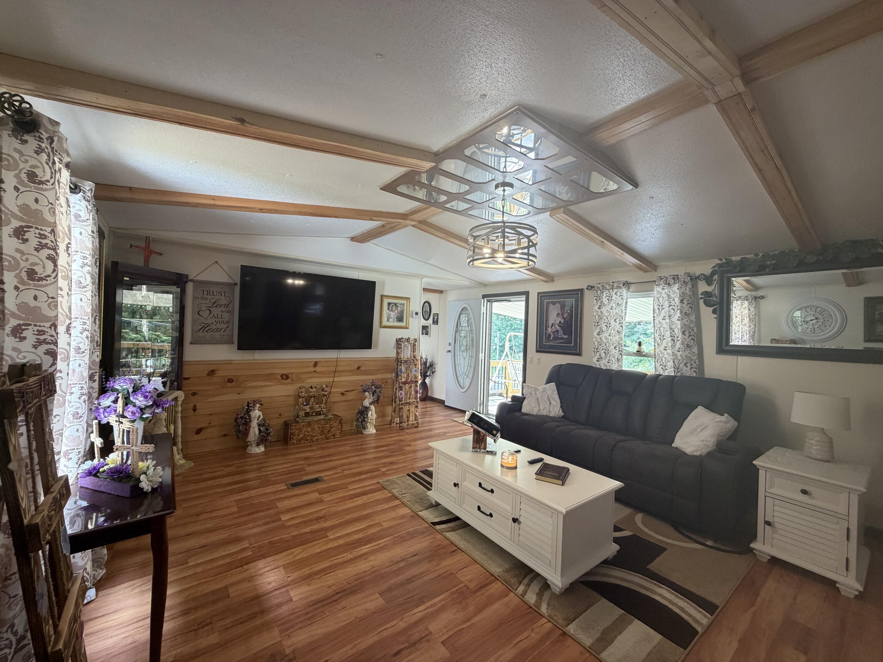 60 Beech Grove Lane Property Photo 10