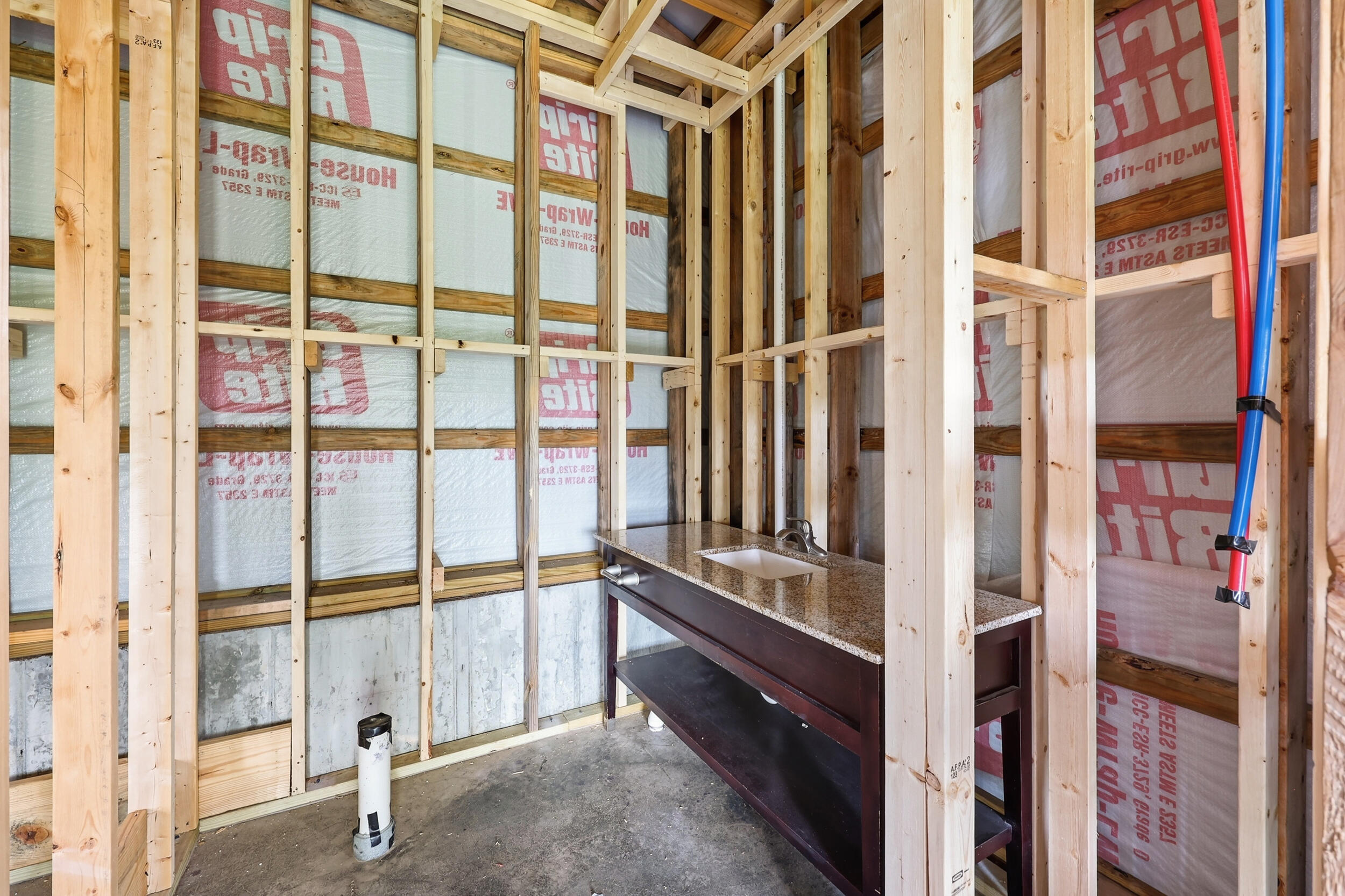 393 Kings Mill Road Property Photo 11
