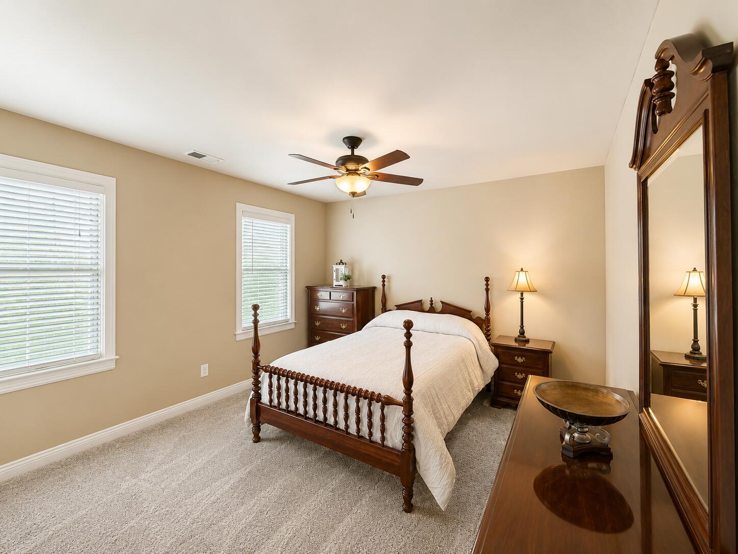 4665 Saron Drive Property Photo 16