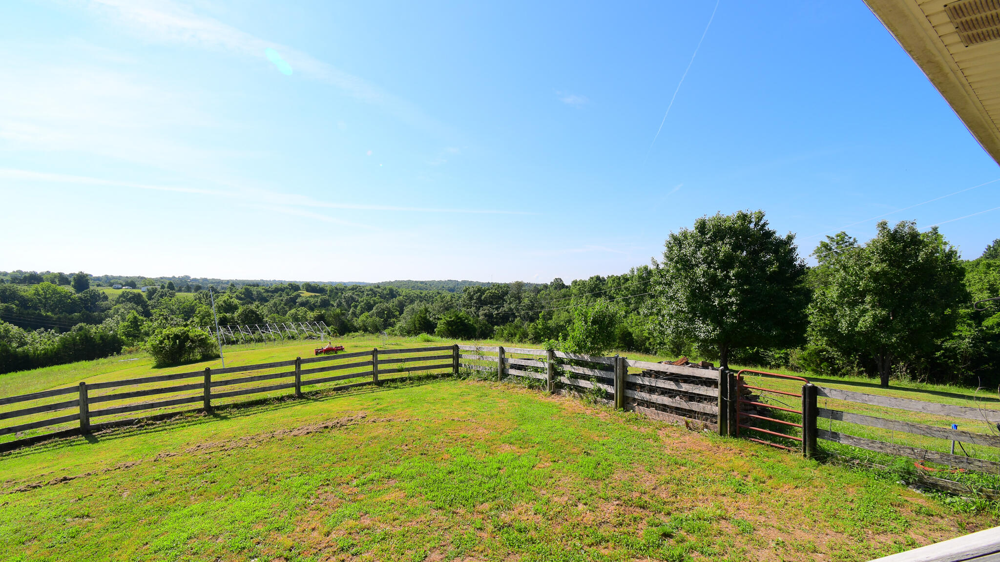2010 Grapevine Road Property Photo 9