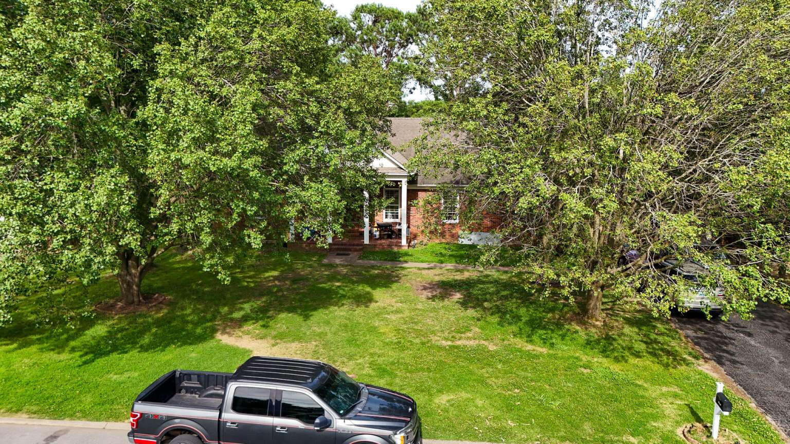 1509 London Drive Property Photo 46