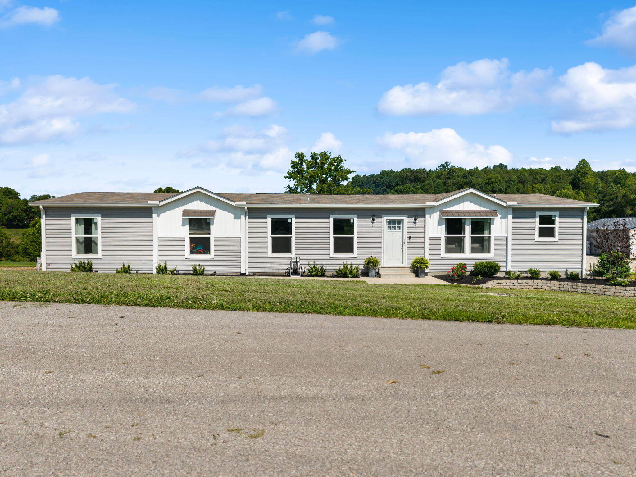 105 Summer Ridge Road Property Photo 4