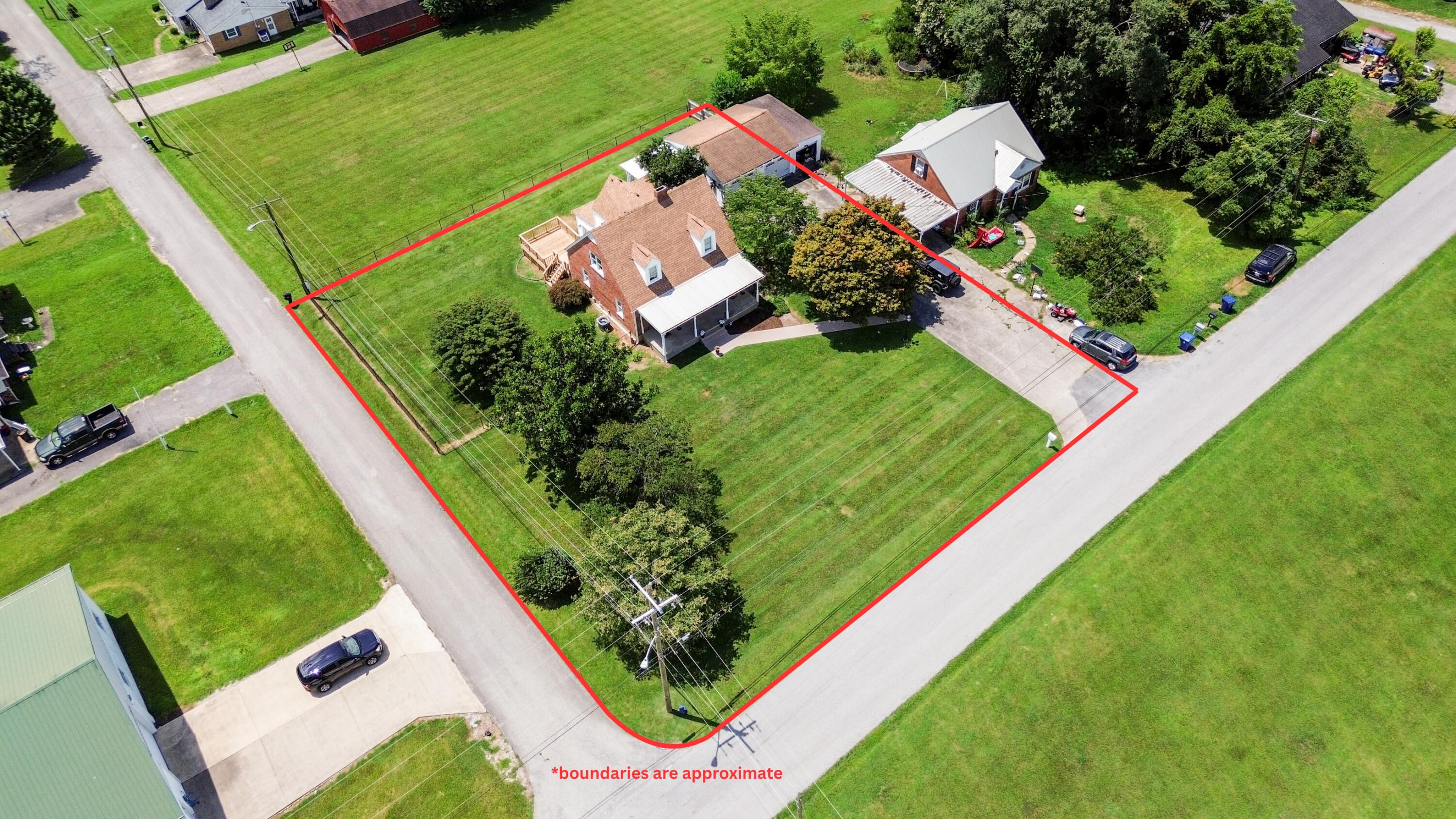 507 Newton Street Property Photo 3