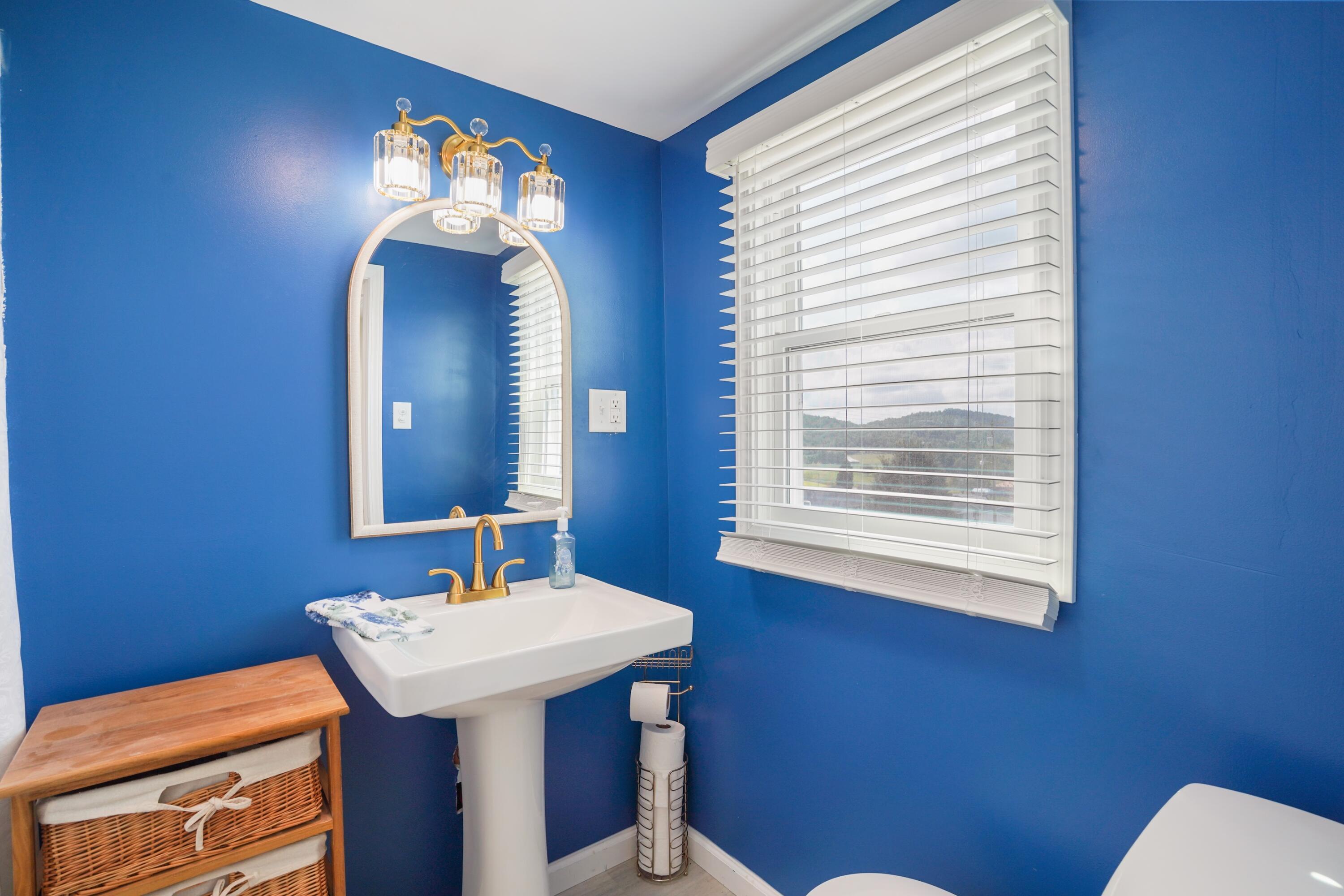 507 Newton Street Property Photo 16