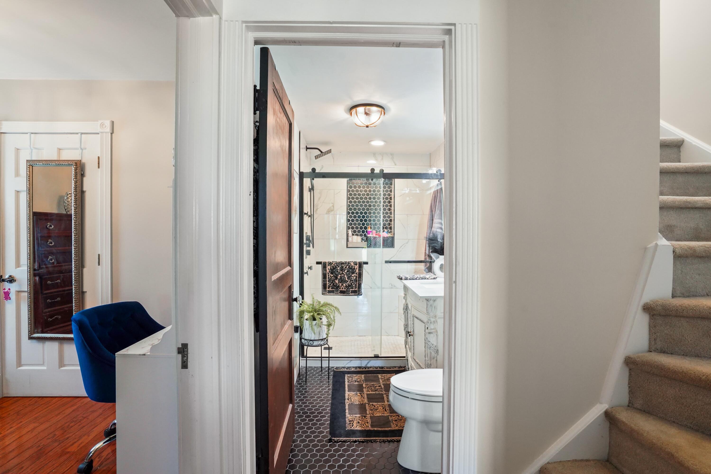 507 Newton Street Property Photo 28